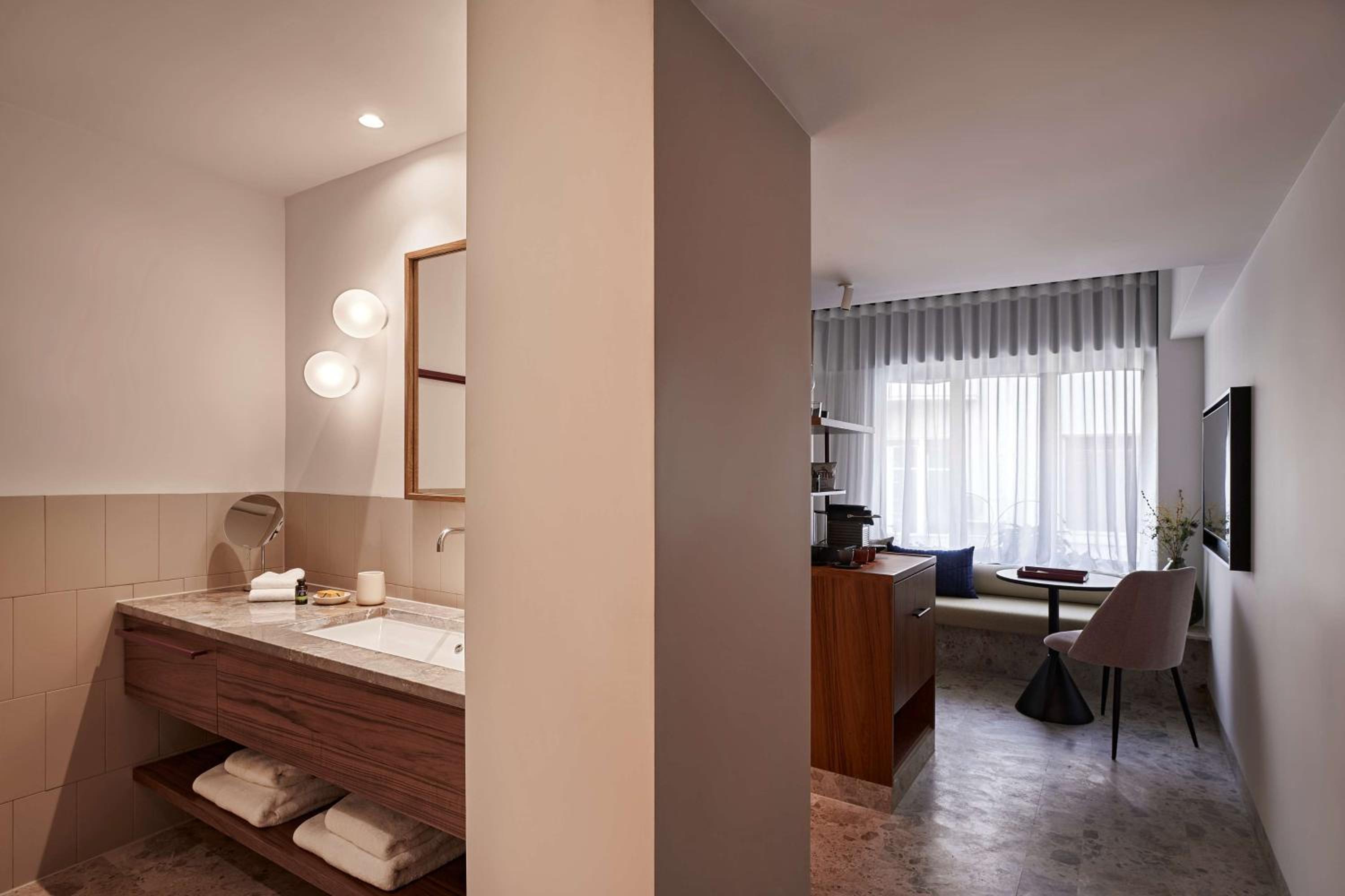 Social Suite photo 3