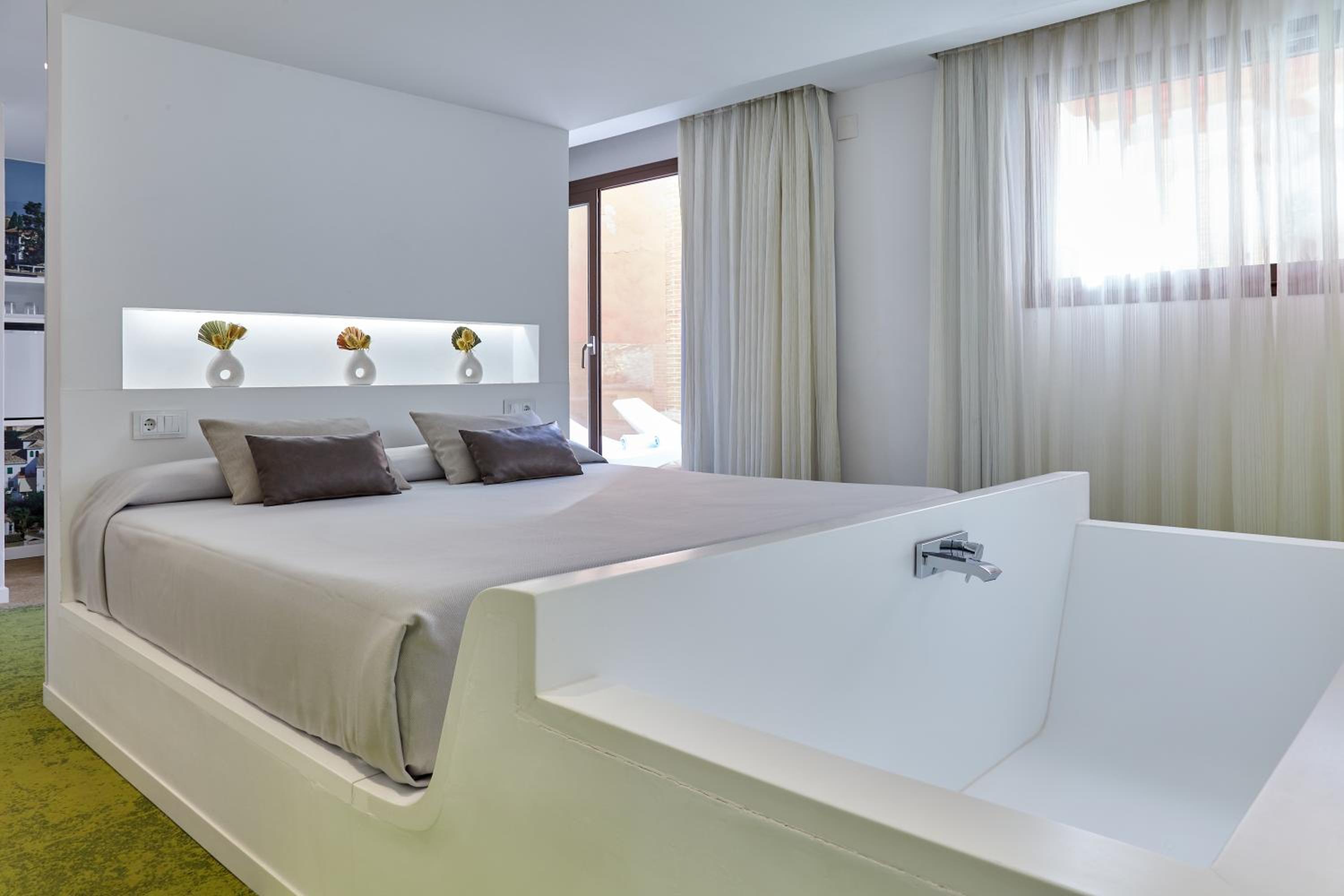 Suite Junior con Terraza y Bañera de Spa