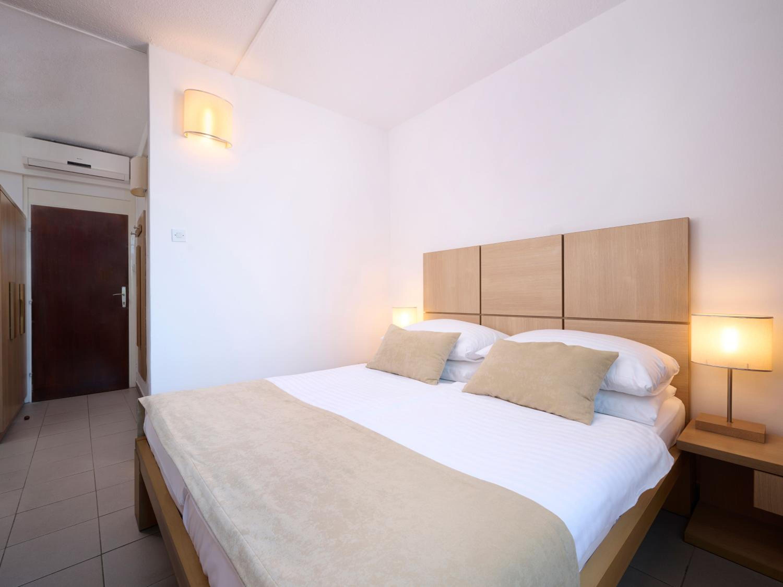 Comfort Double Room - Photo 6