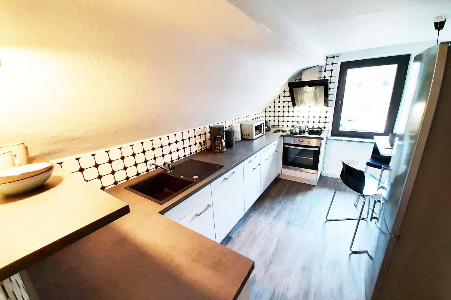 Apartment photo 2