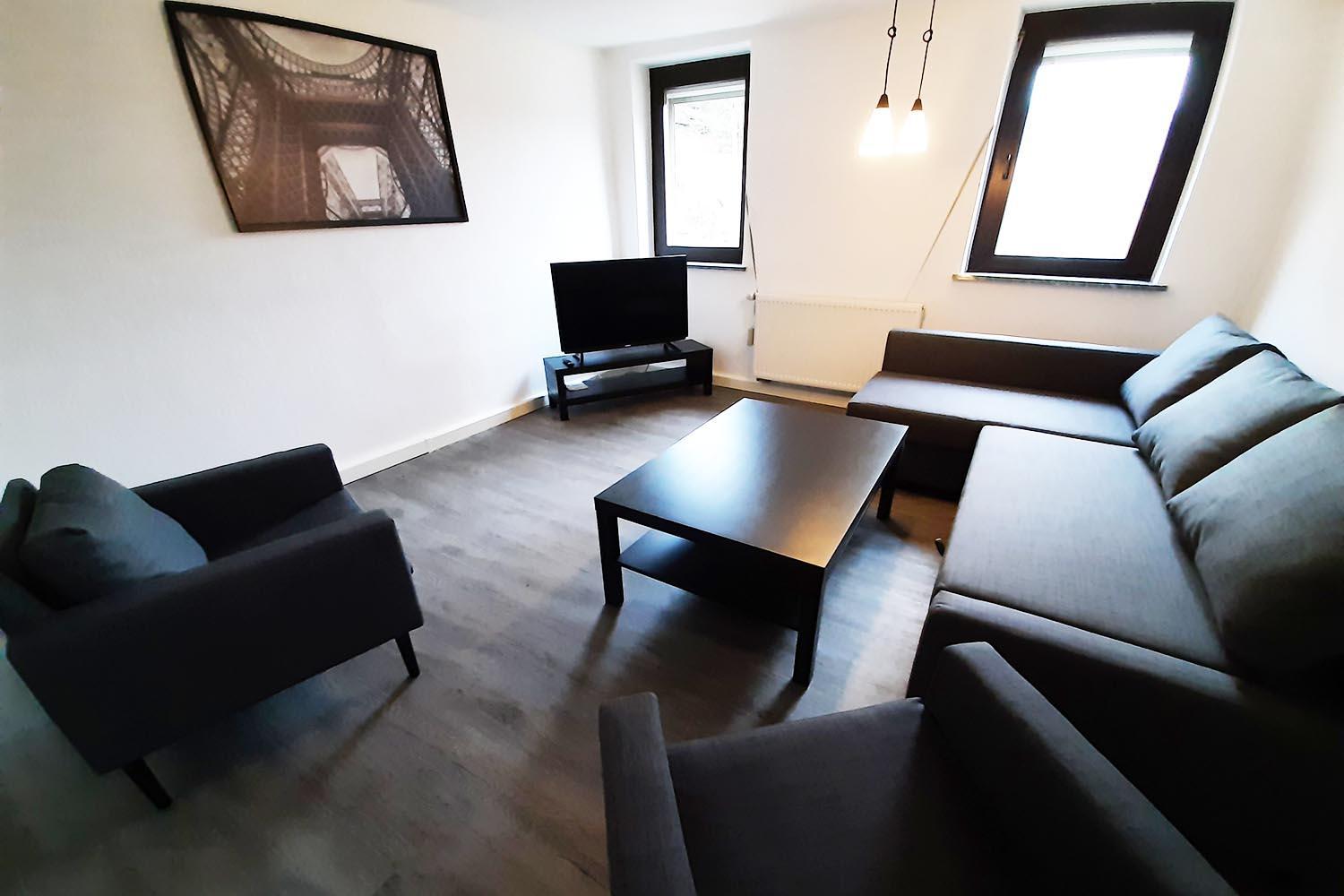 Apartment photo 3