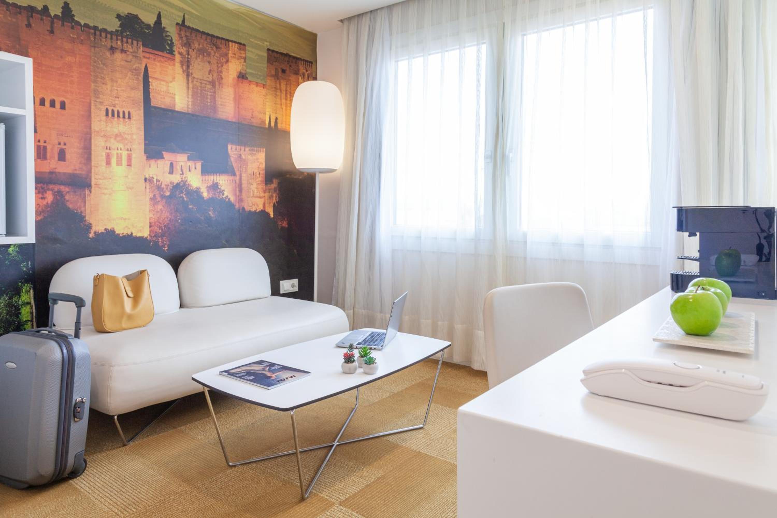 Junior Suite (2 Adults) - Photo 28