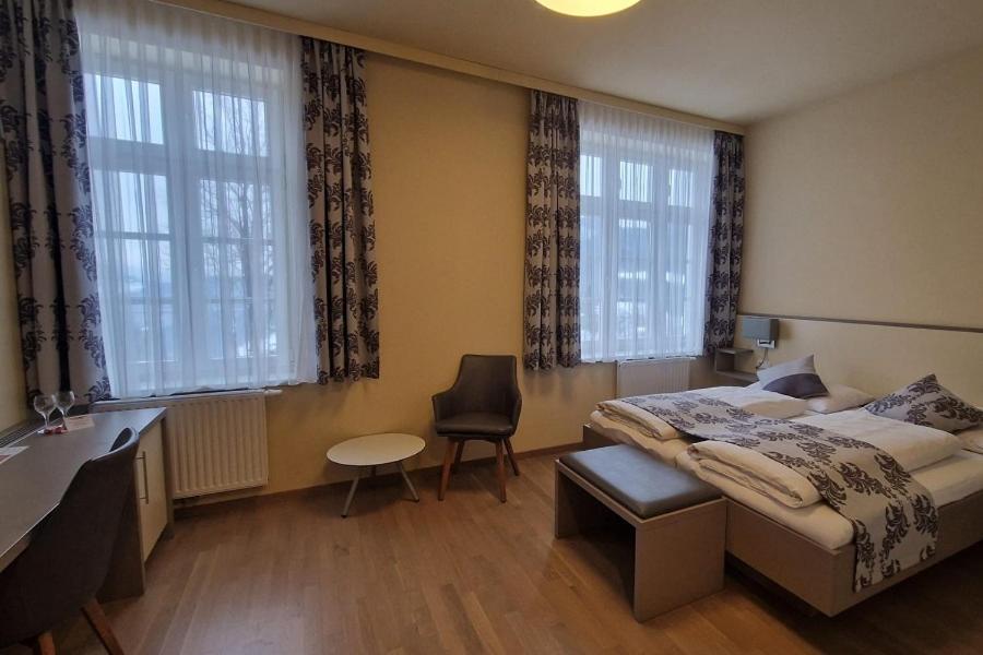 Double Room - Photo 4
