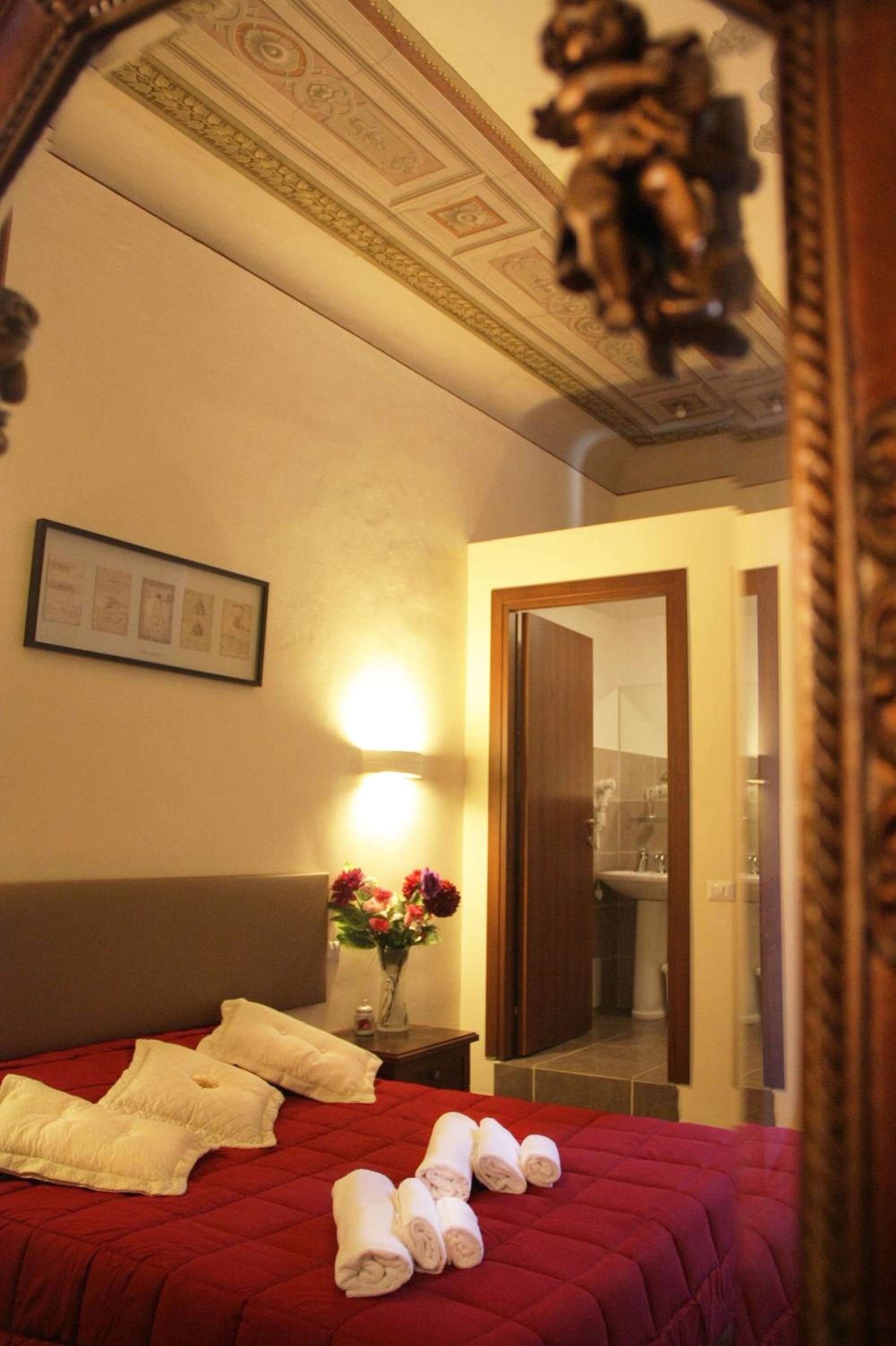 Double or Twin Room — the supplier's photographs — photo 5