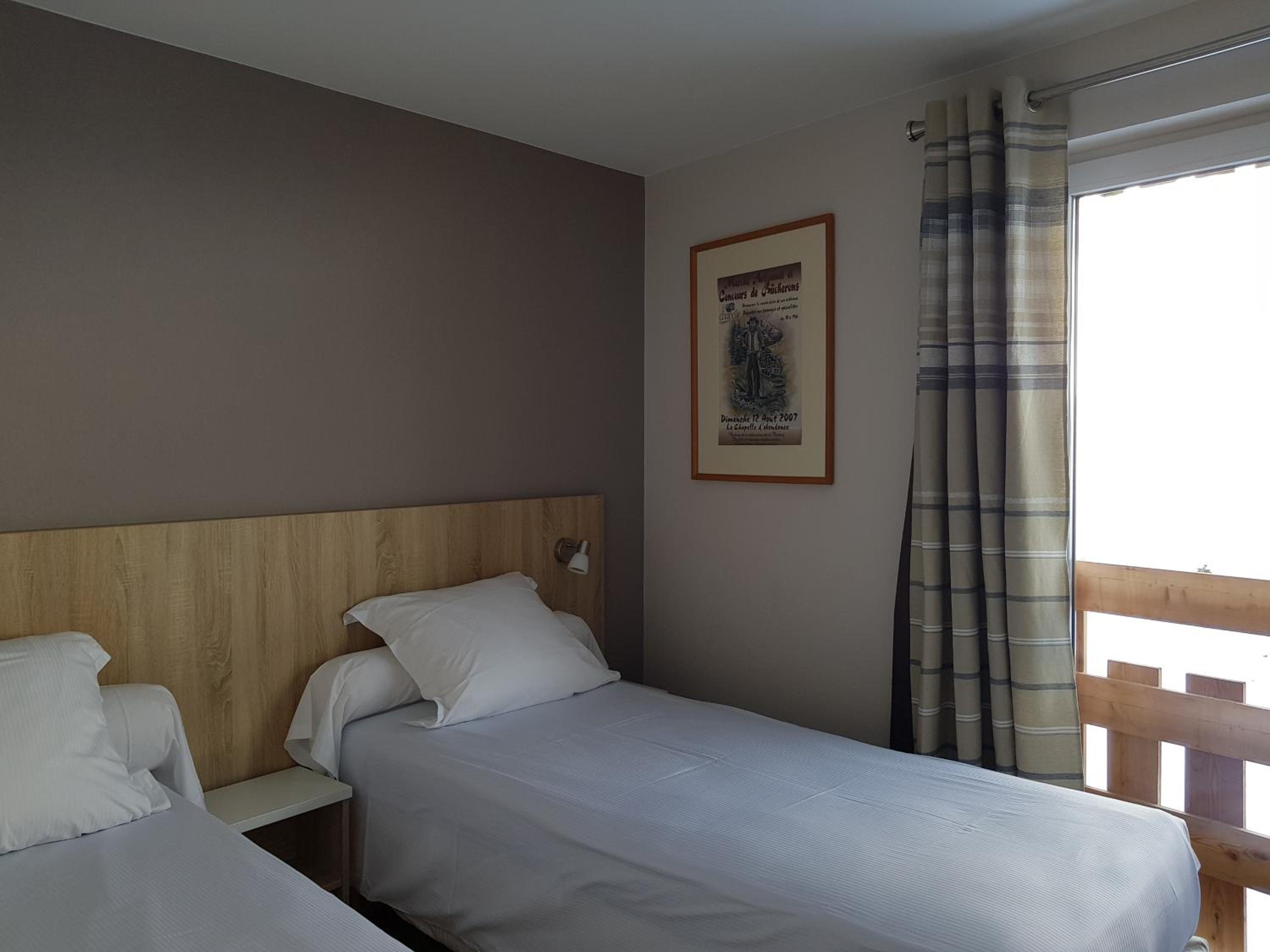 Two-Bedroom Suite photo 3