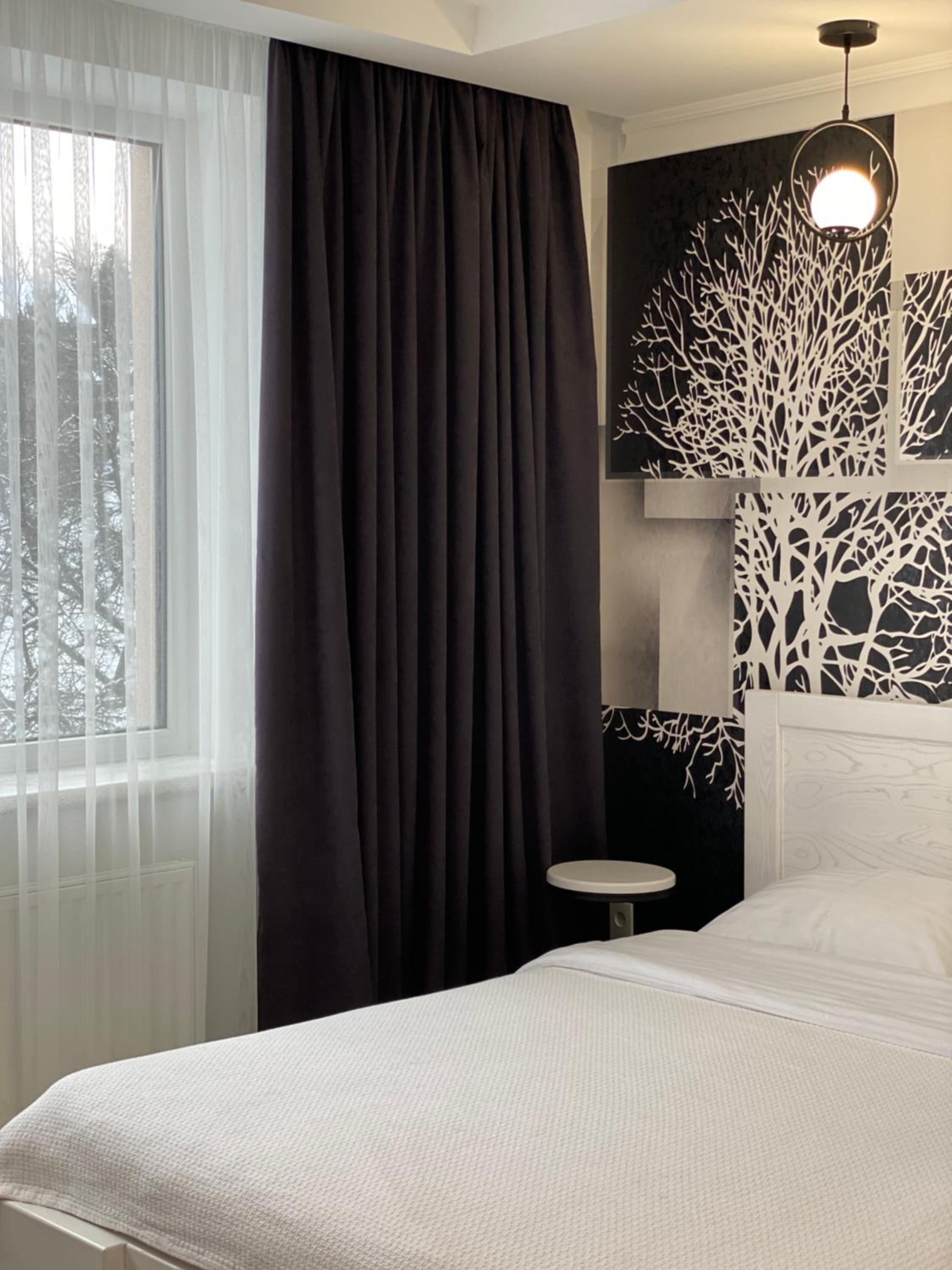 Large Double Room photo 2