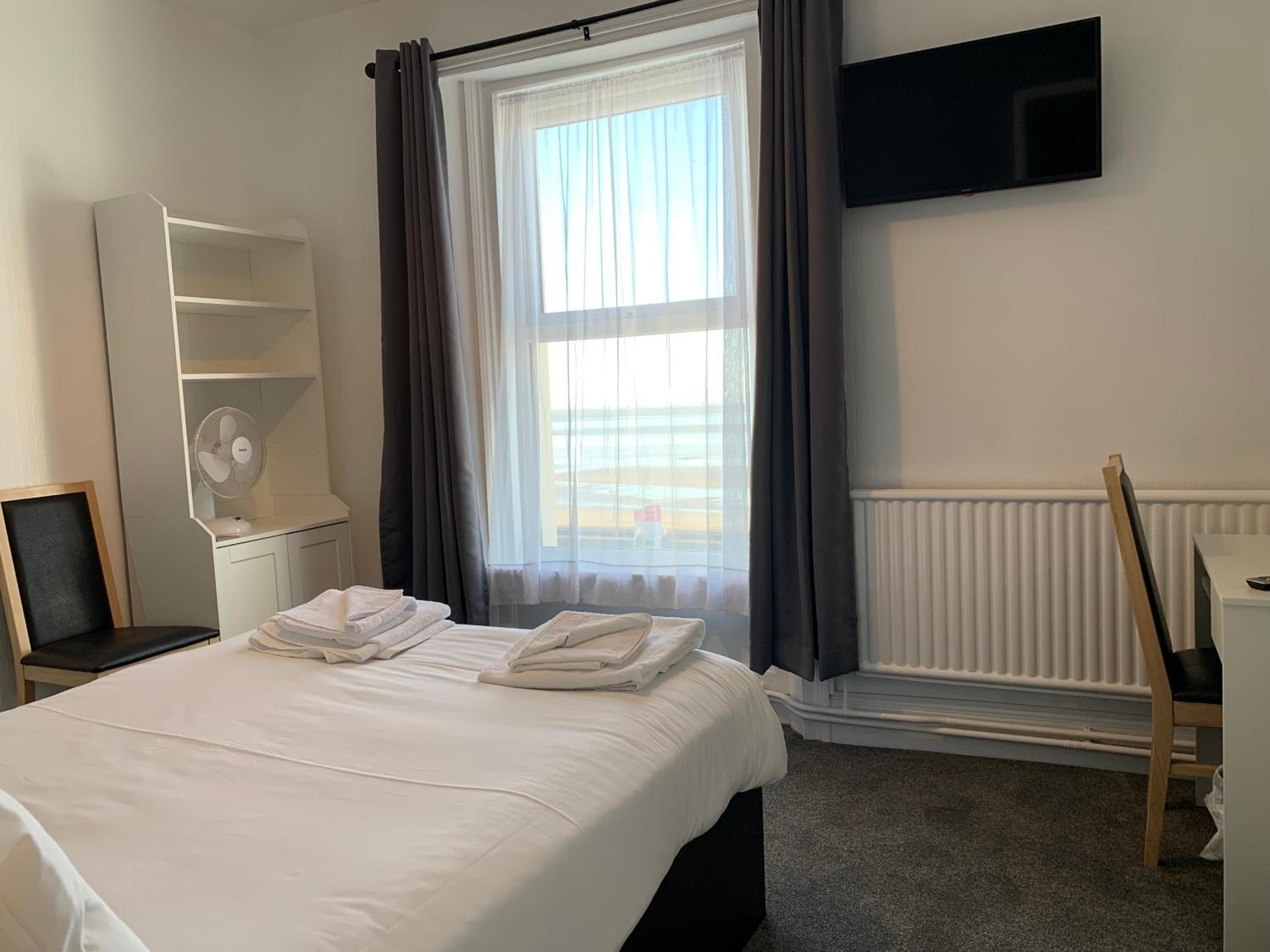 Double Room with Sea View photo 2