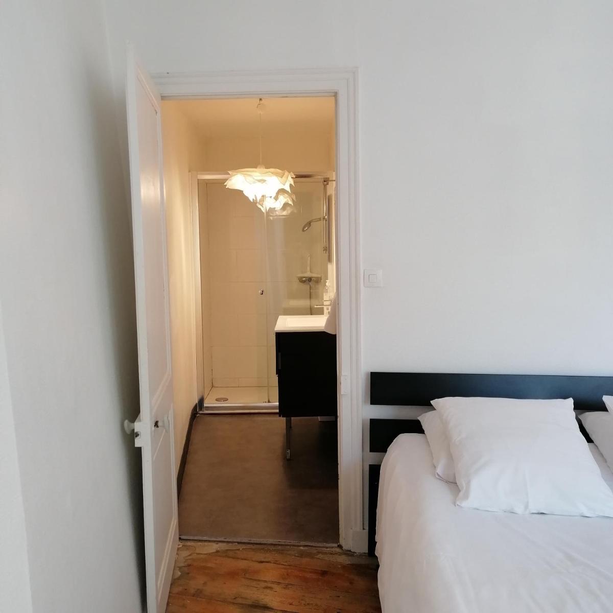 Apartment photo 3