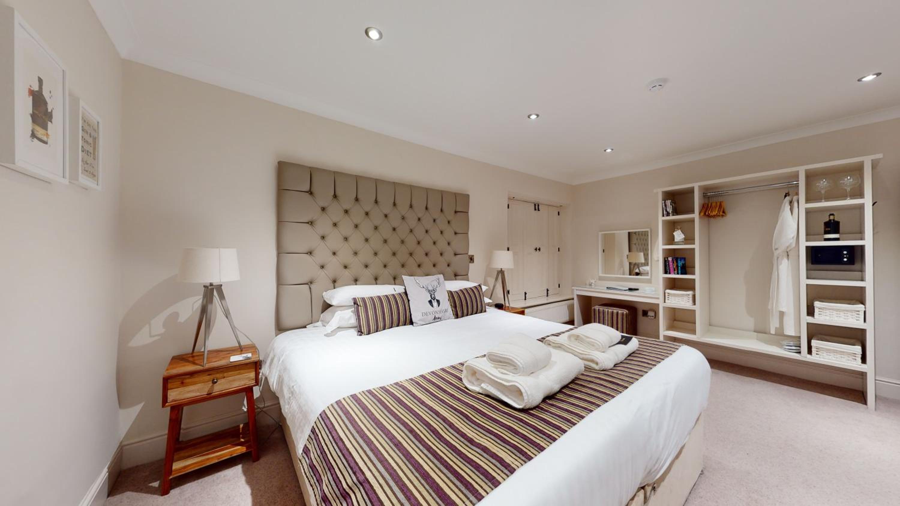 Superior King or Twin Room - Photo 8