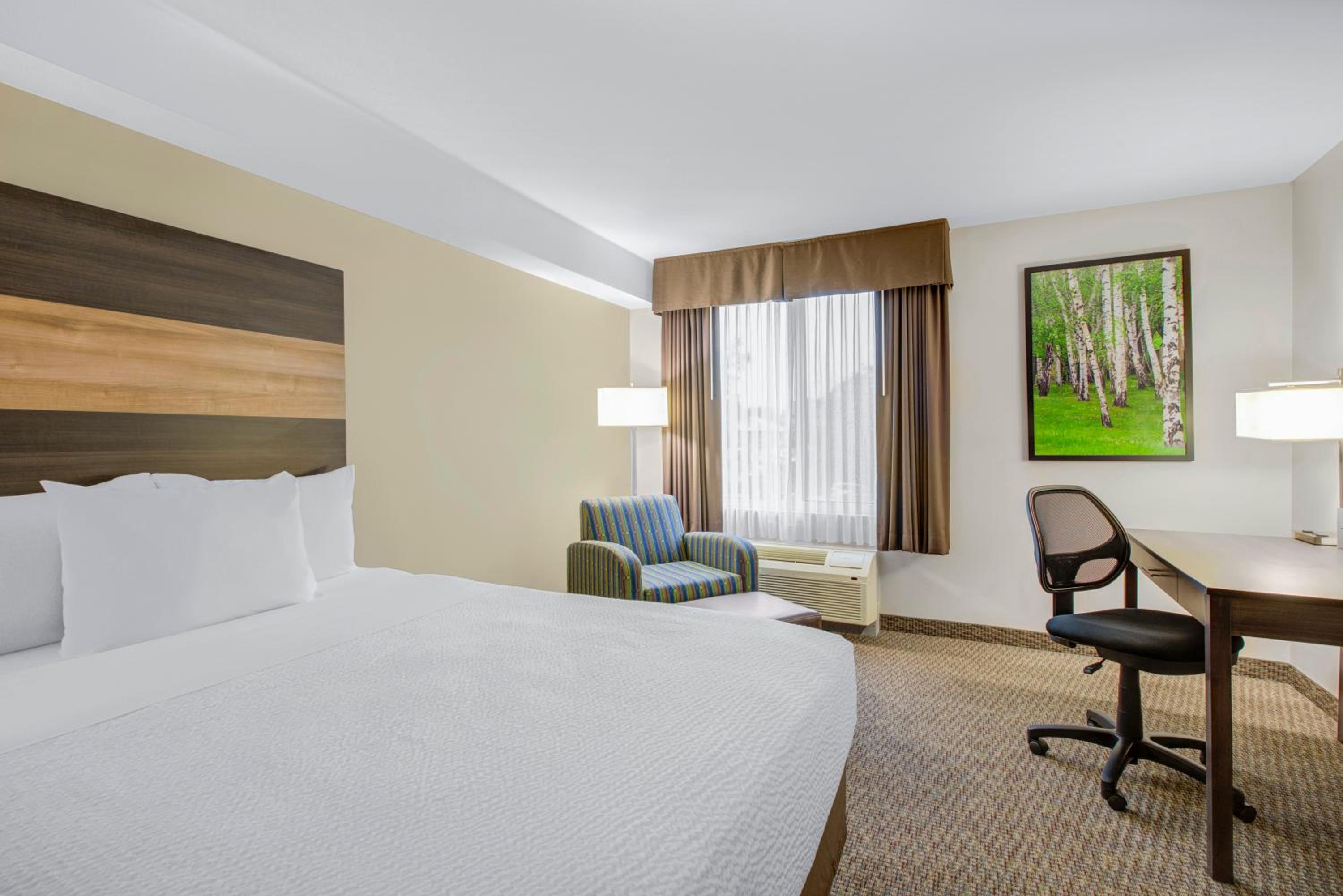 Days Inn & Suites by Wyndham Lindsay, Foto 7