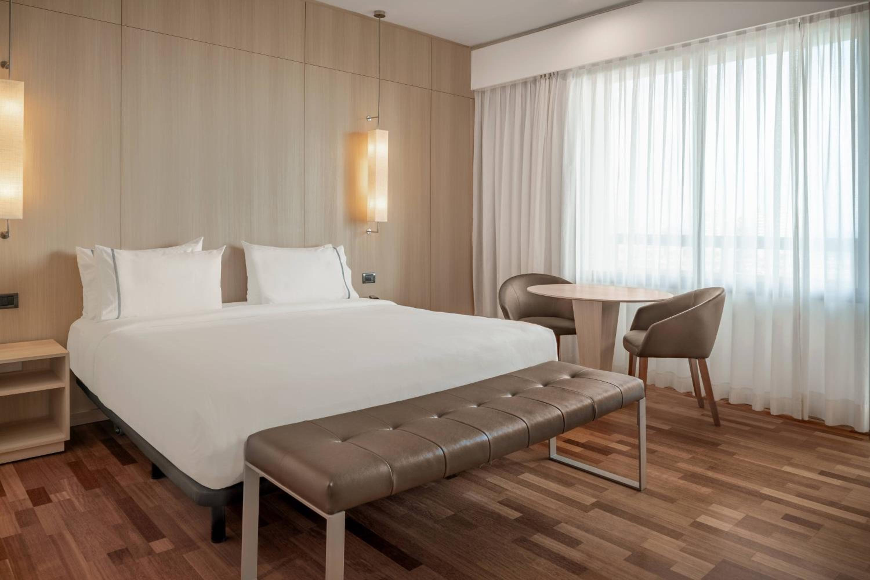 Standard room, Guest room, 1 King