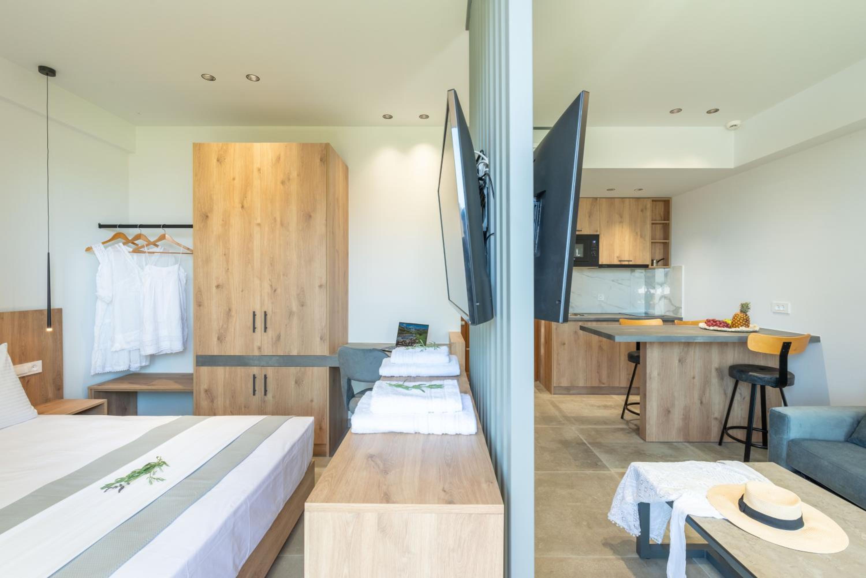 Junior Suite with Sea View photo 1