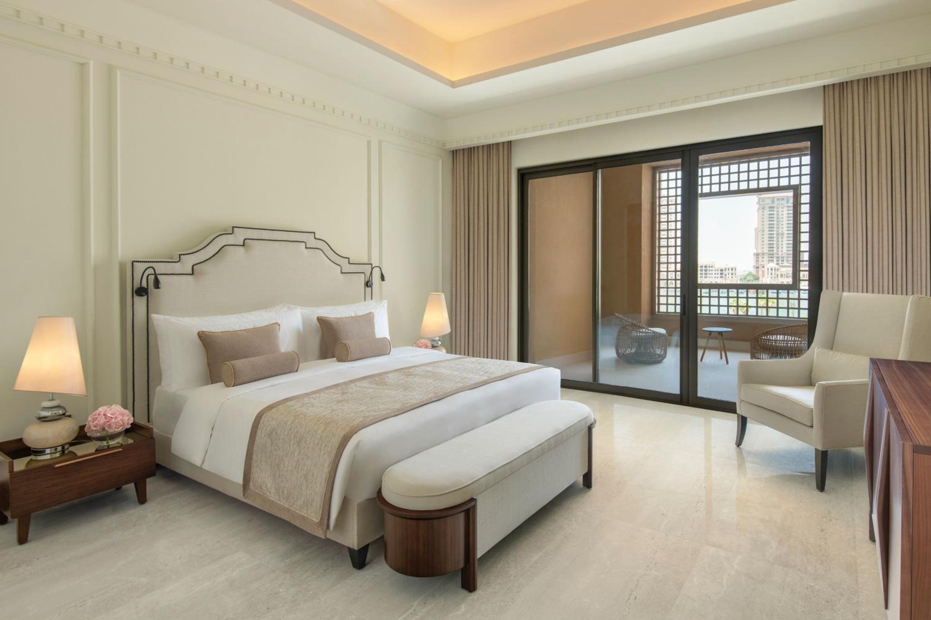 Three-Bedroom Suite with Marina View and Balcony - Photo 3