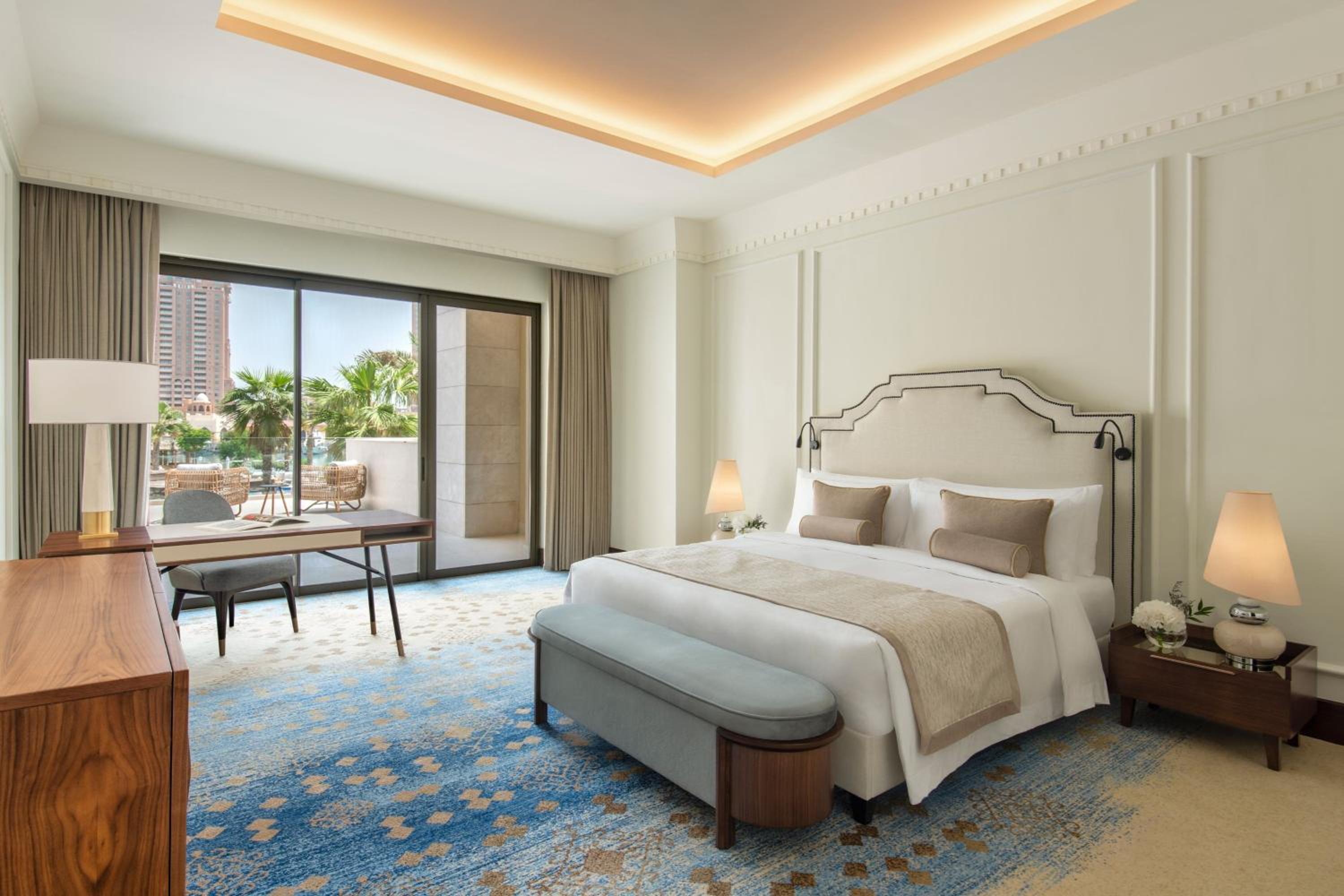 One-Bedroom King Suite with Sea View and Terrace - Photo 1