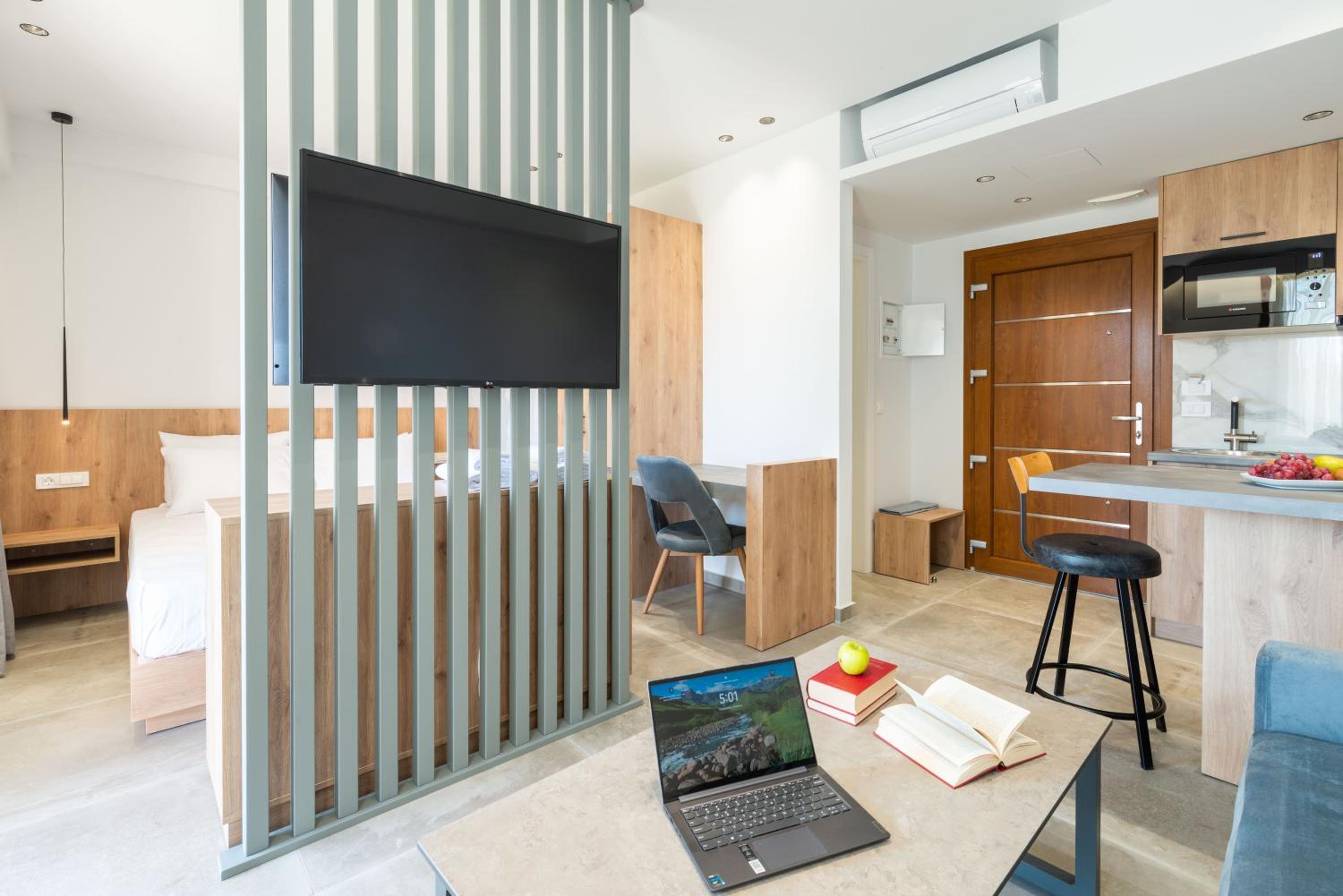 Junior Suite with Sea View photo 2