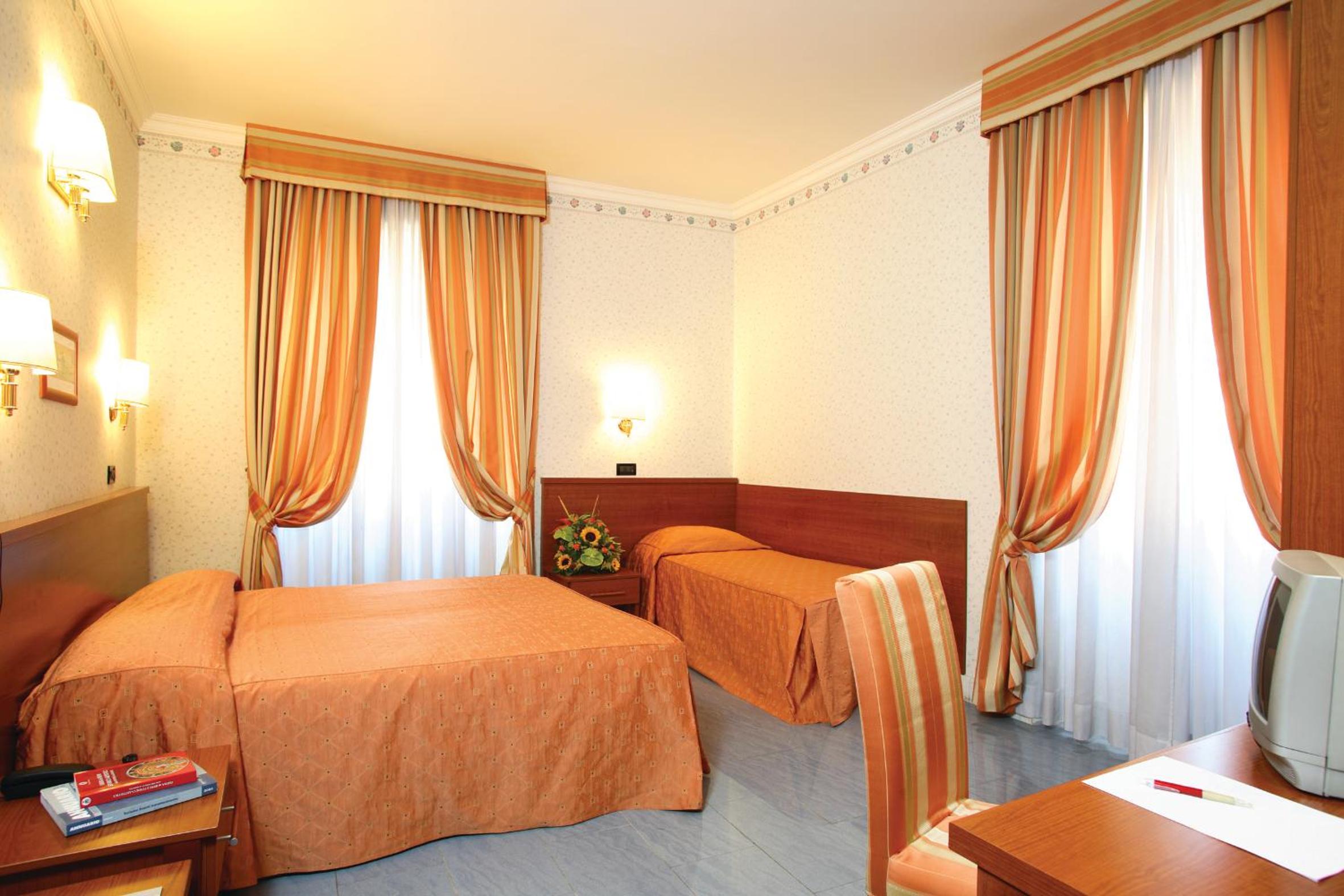 Triple Room photo 1