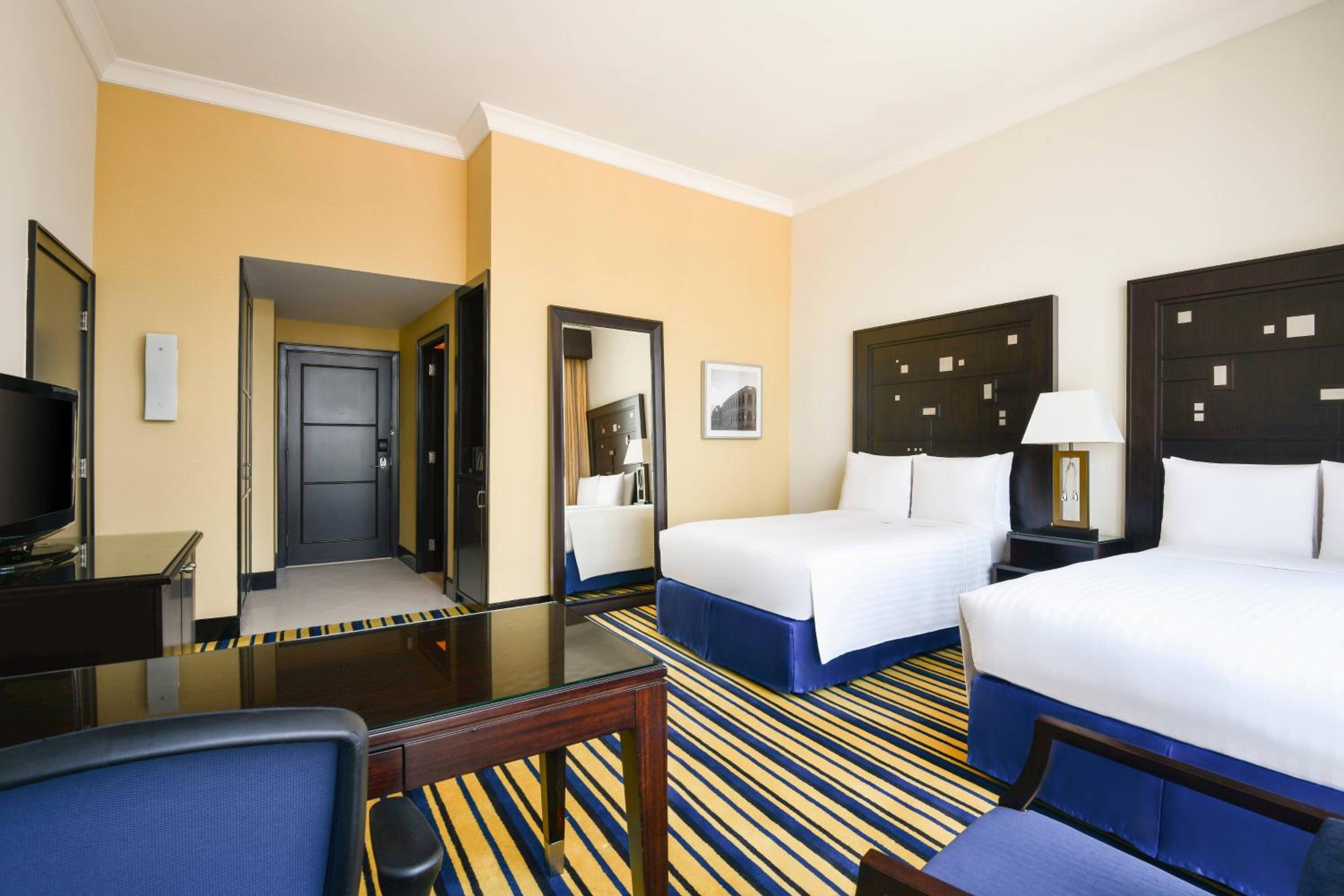 Superior Twin Room with Beach Access photo 2
