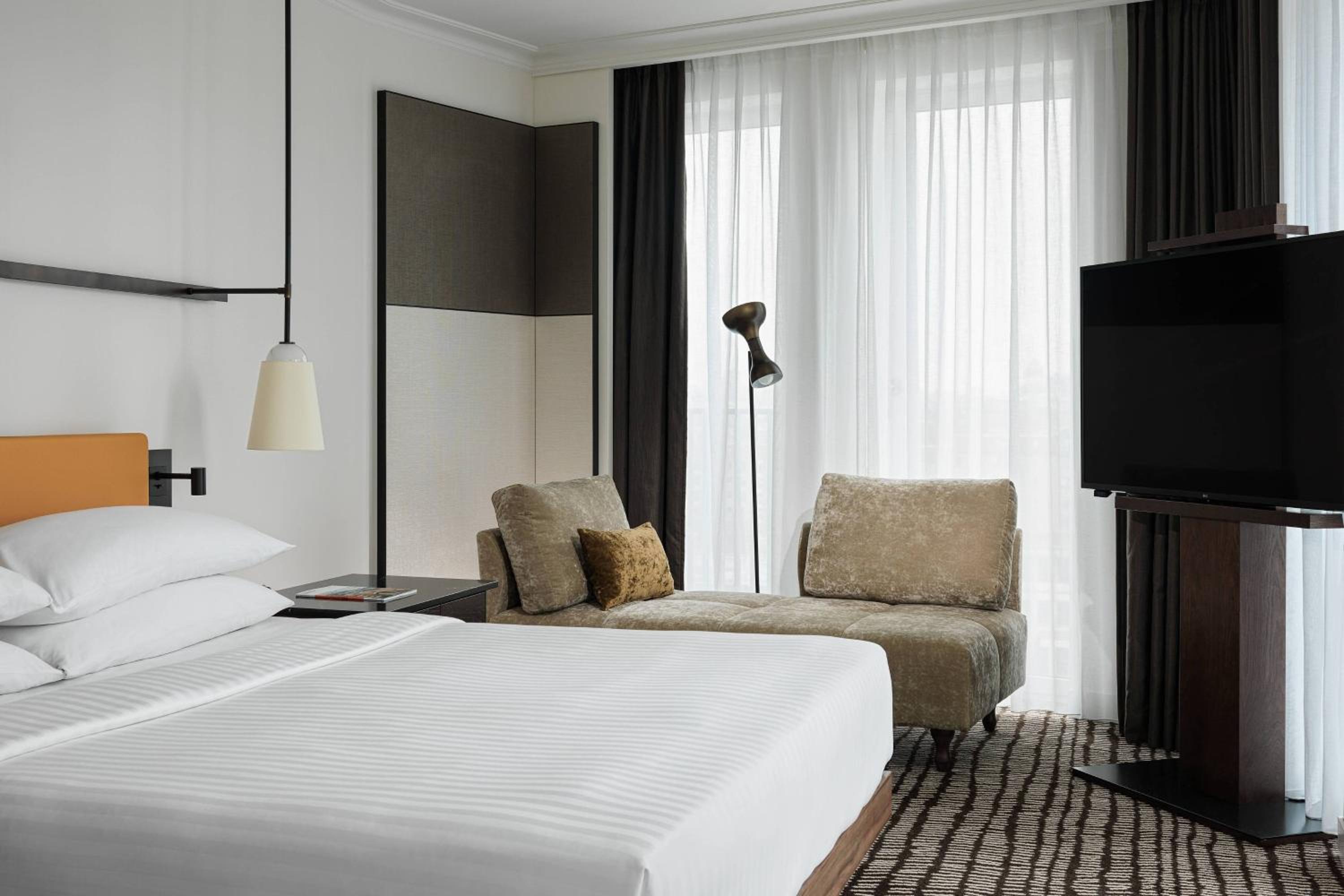 Superior Room, 1 King