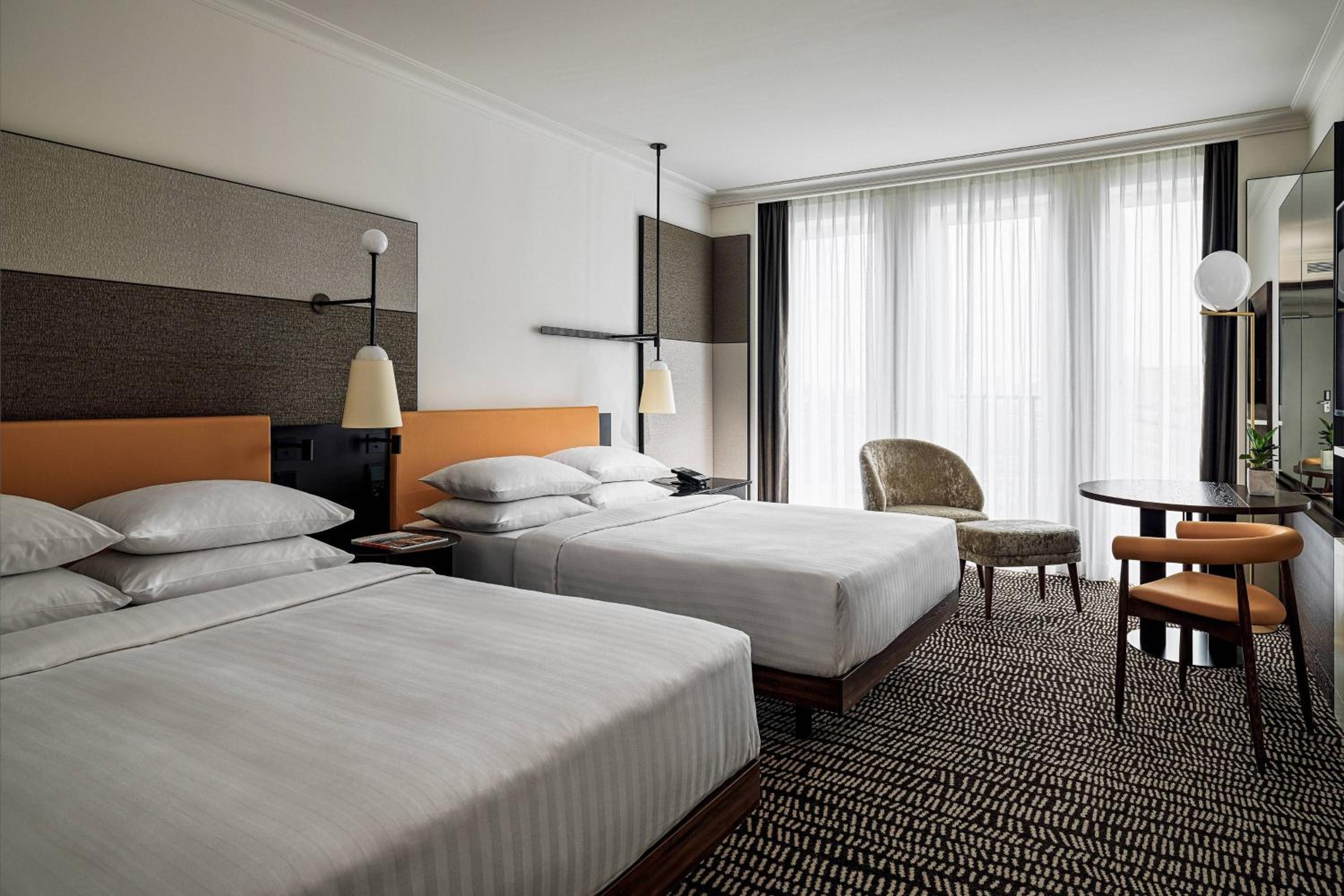 Executive Room with Lounge Access, 2 Doubles