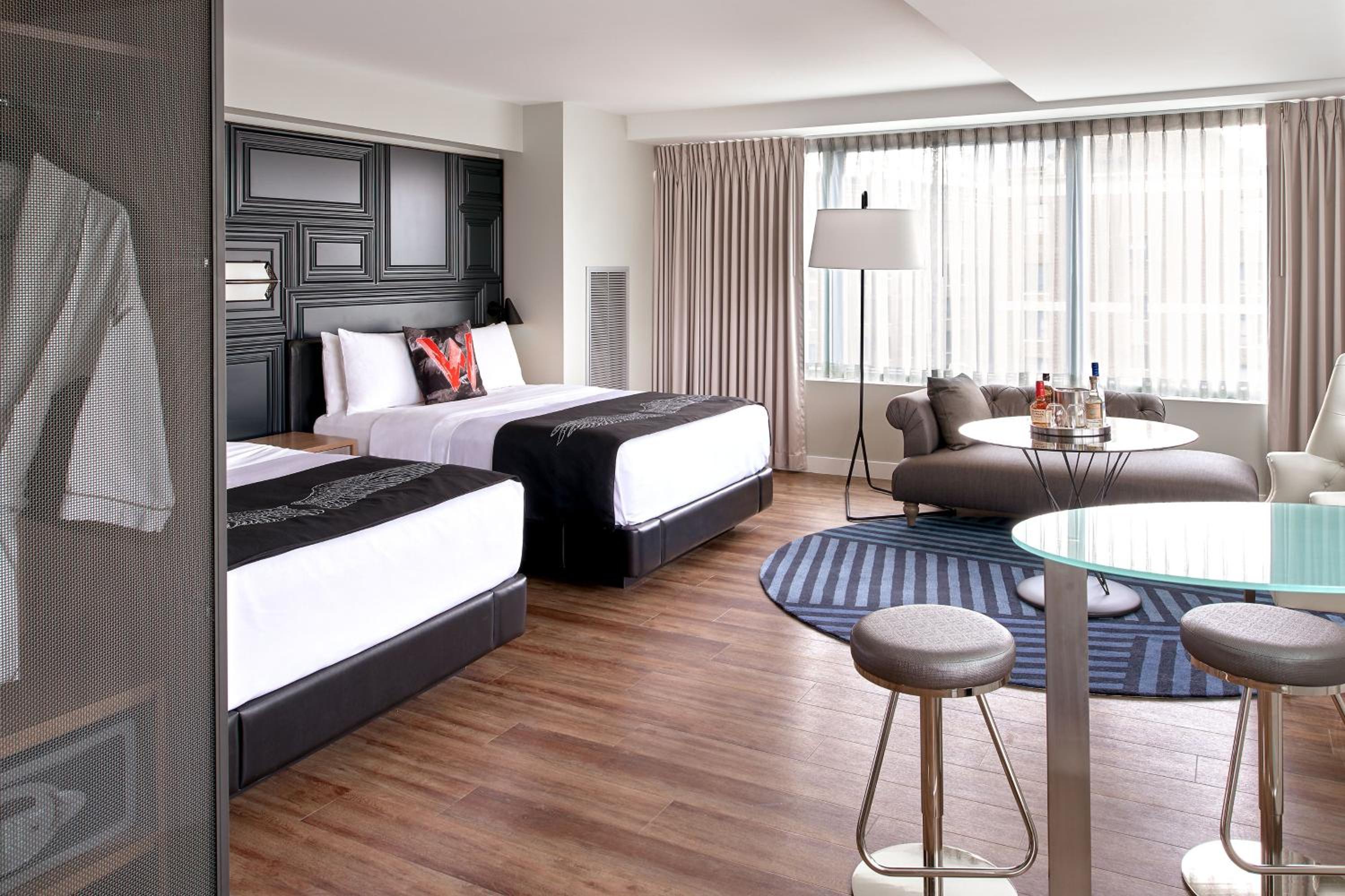 Mega 2 Queen, Guest room, 2 Queen