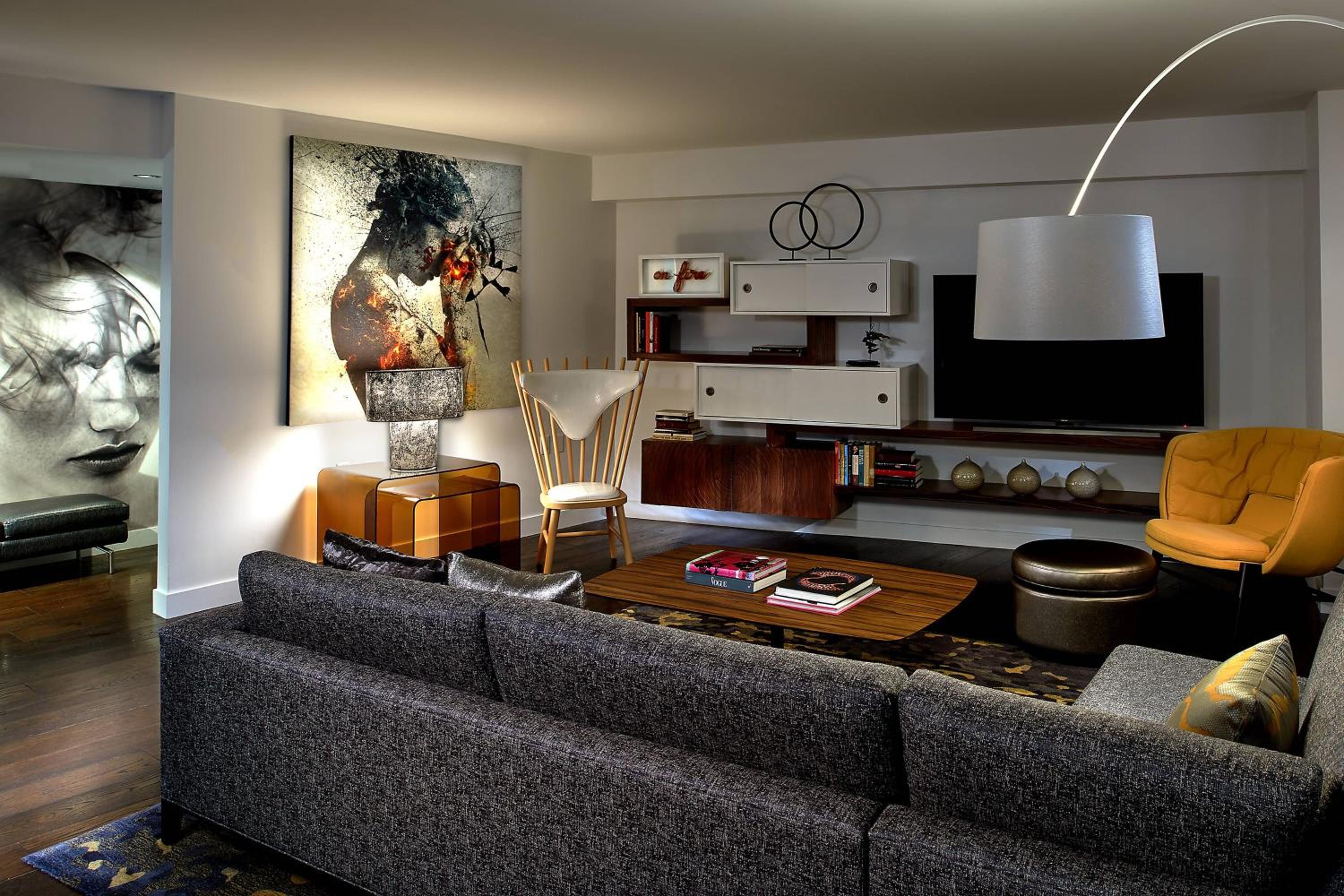 EWOW Suite, Presidential Suite, 1 King