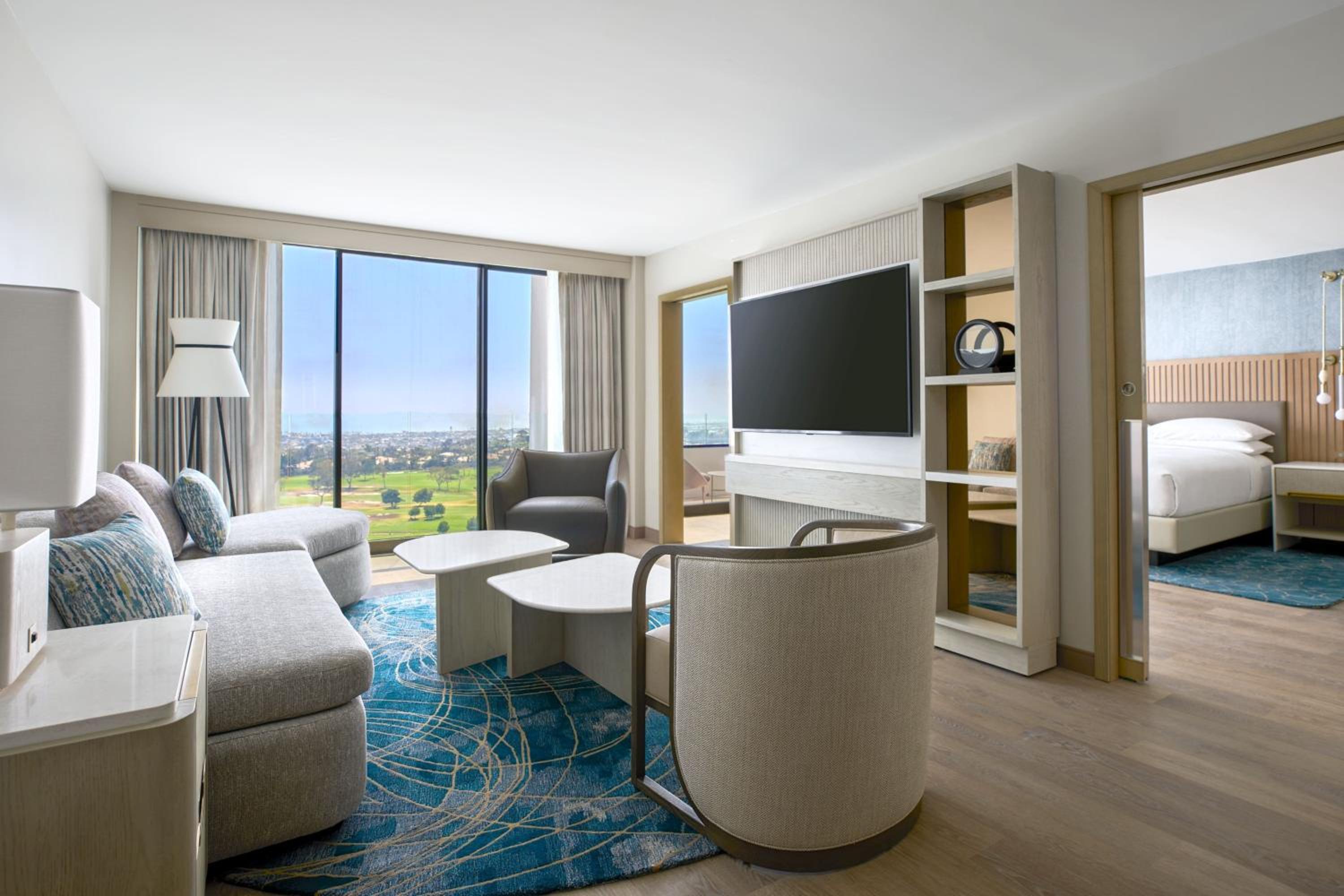 Sky Ocean Suite, 1 King, Ocean View, Sky - Photo 5