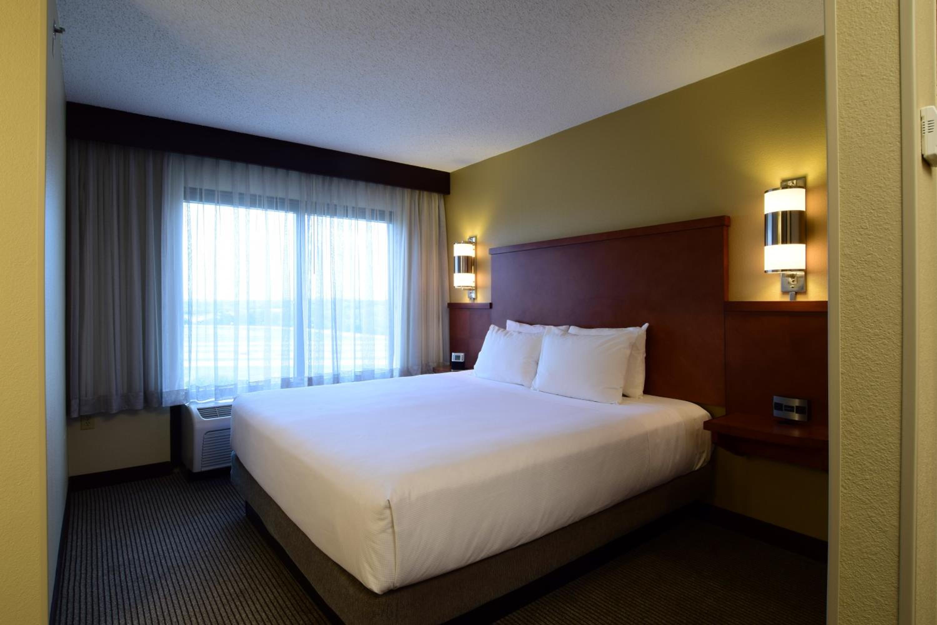 King Room - High Floor - Photo 2