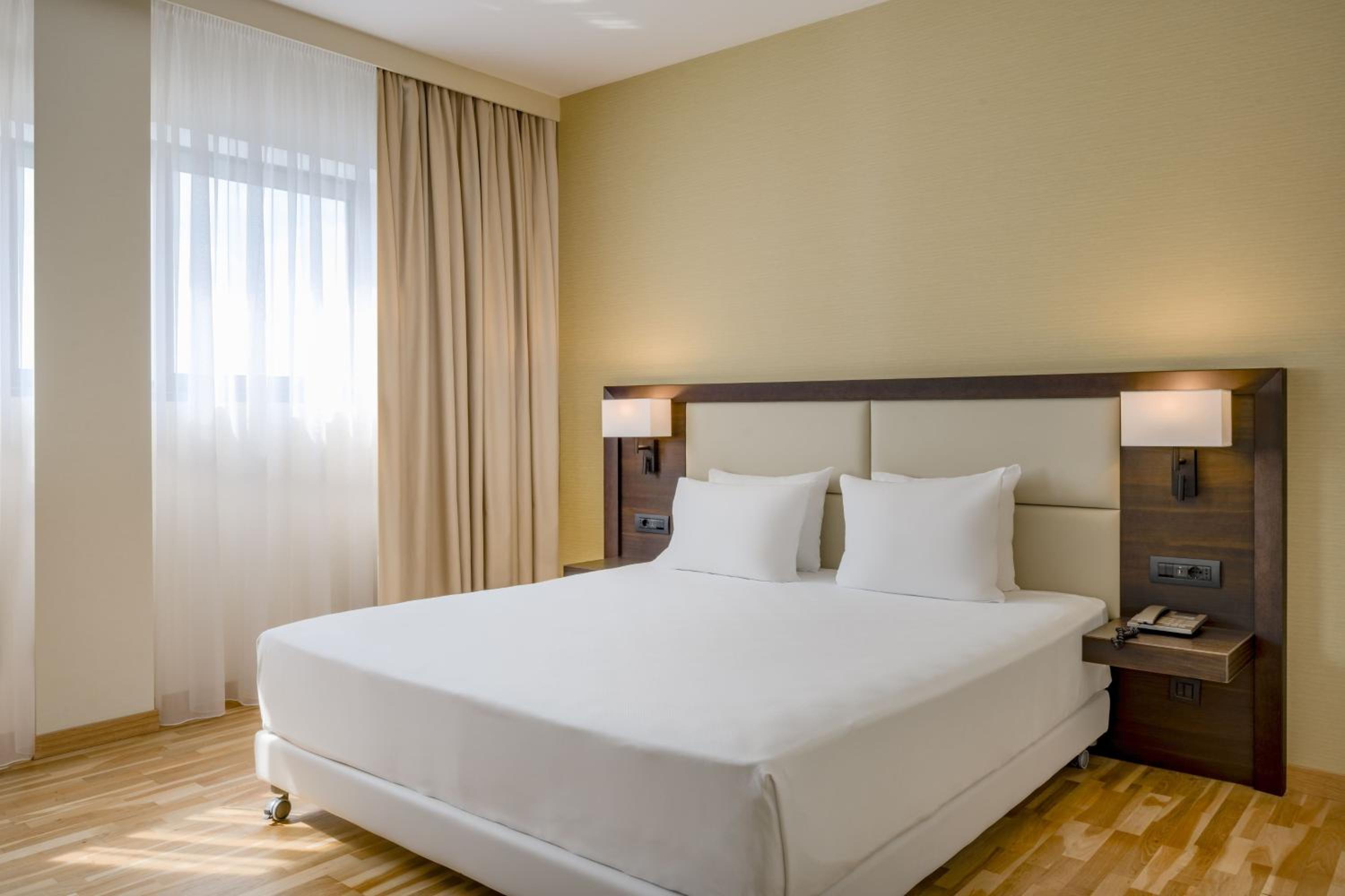 Larger King Room with City View