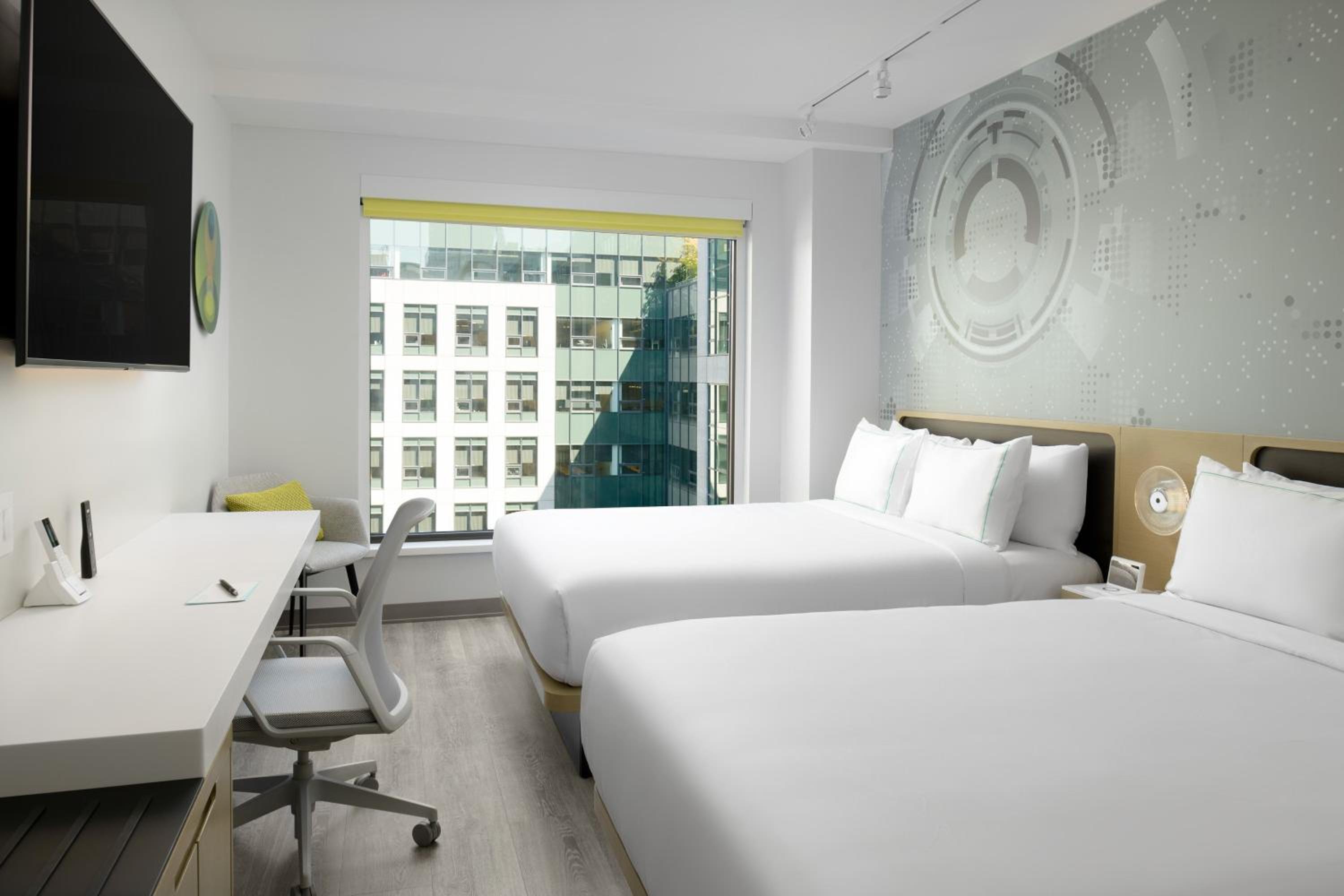 Premier 2 Queen Beds with Urban View - Photo 1