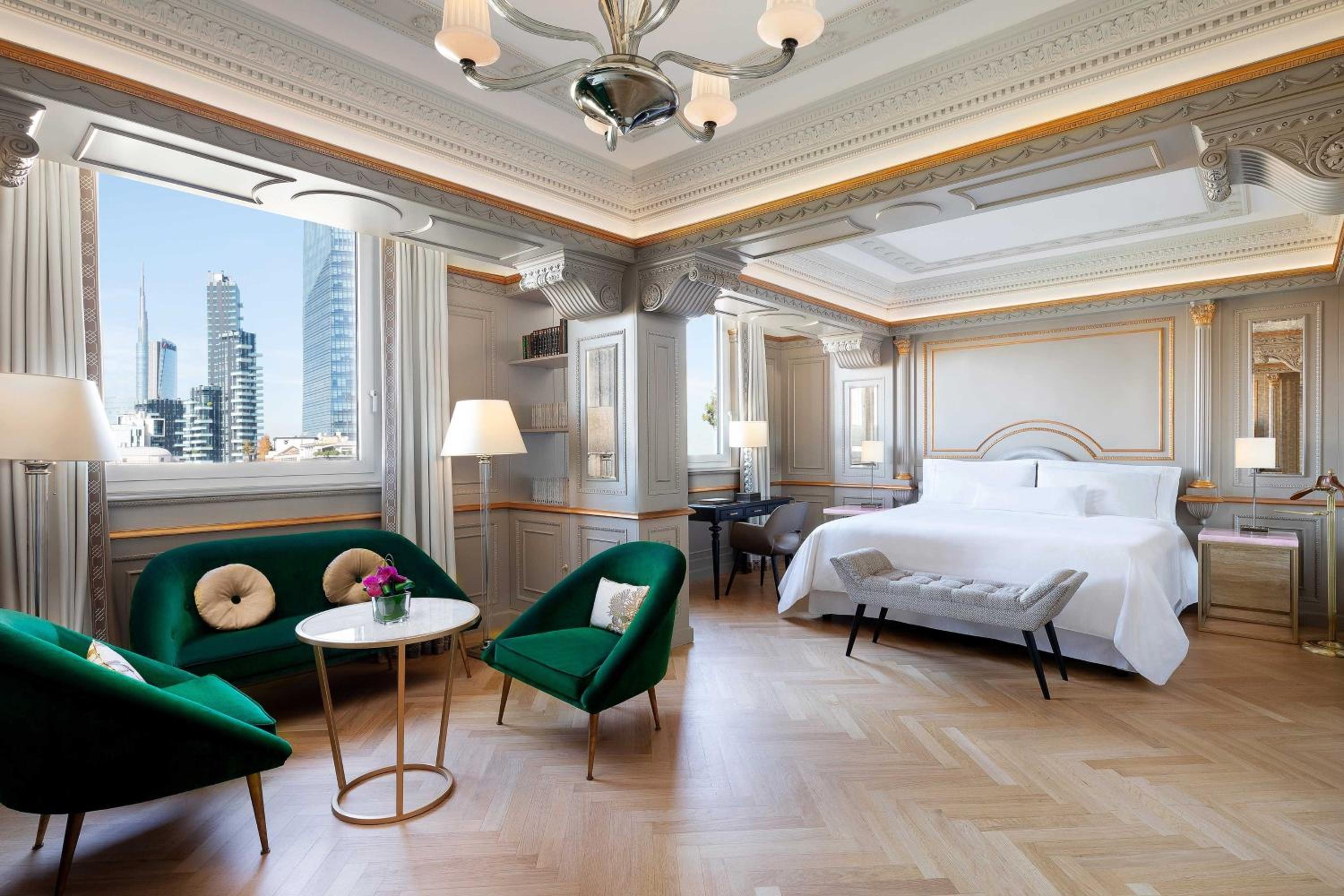 Deluxe Suite (One Bedroom Suite)