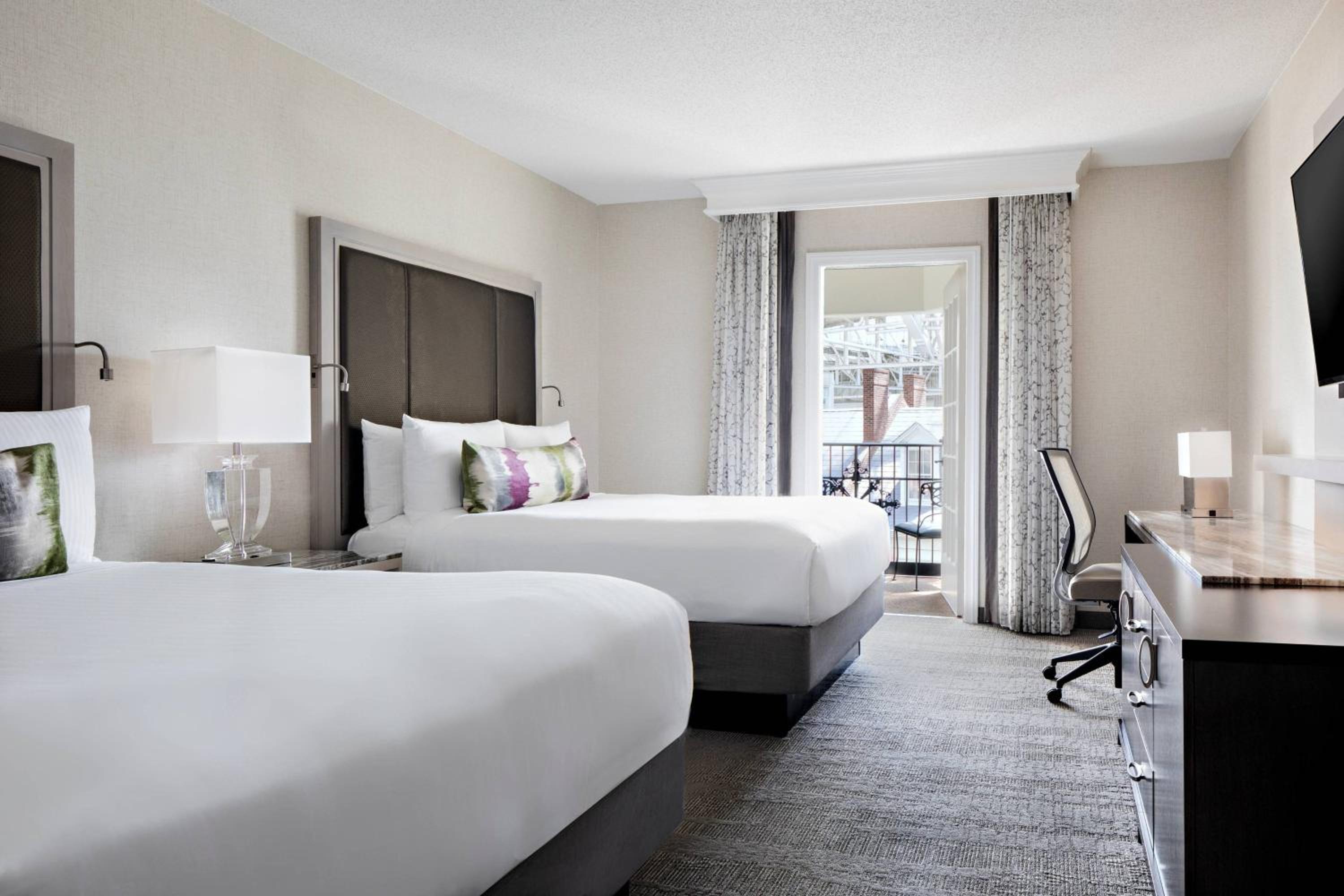 Queen Room with Two Queen Beds - Interior View - Photo 5
