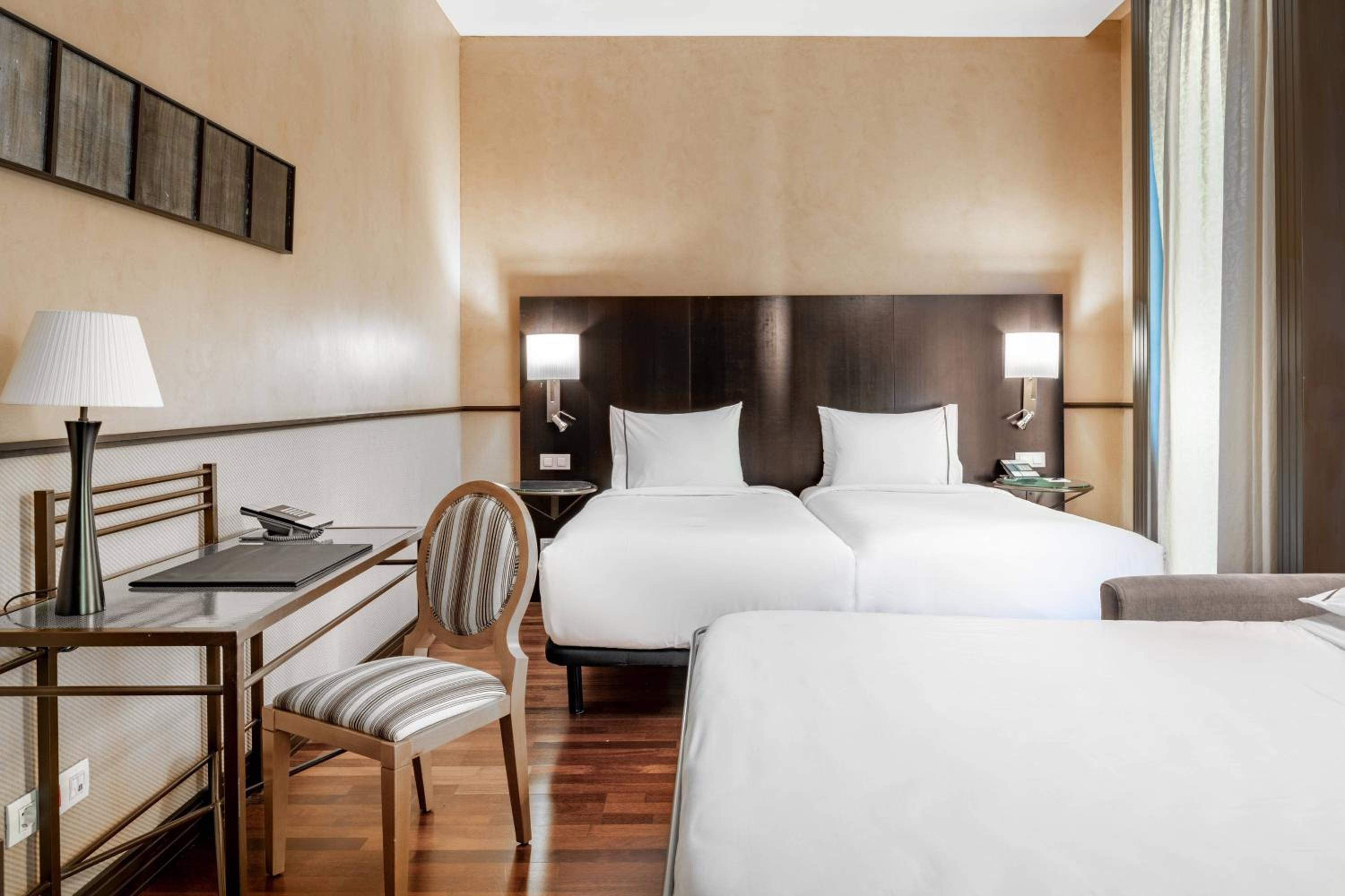 Family Twin Room