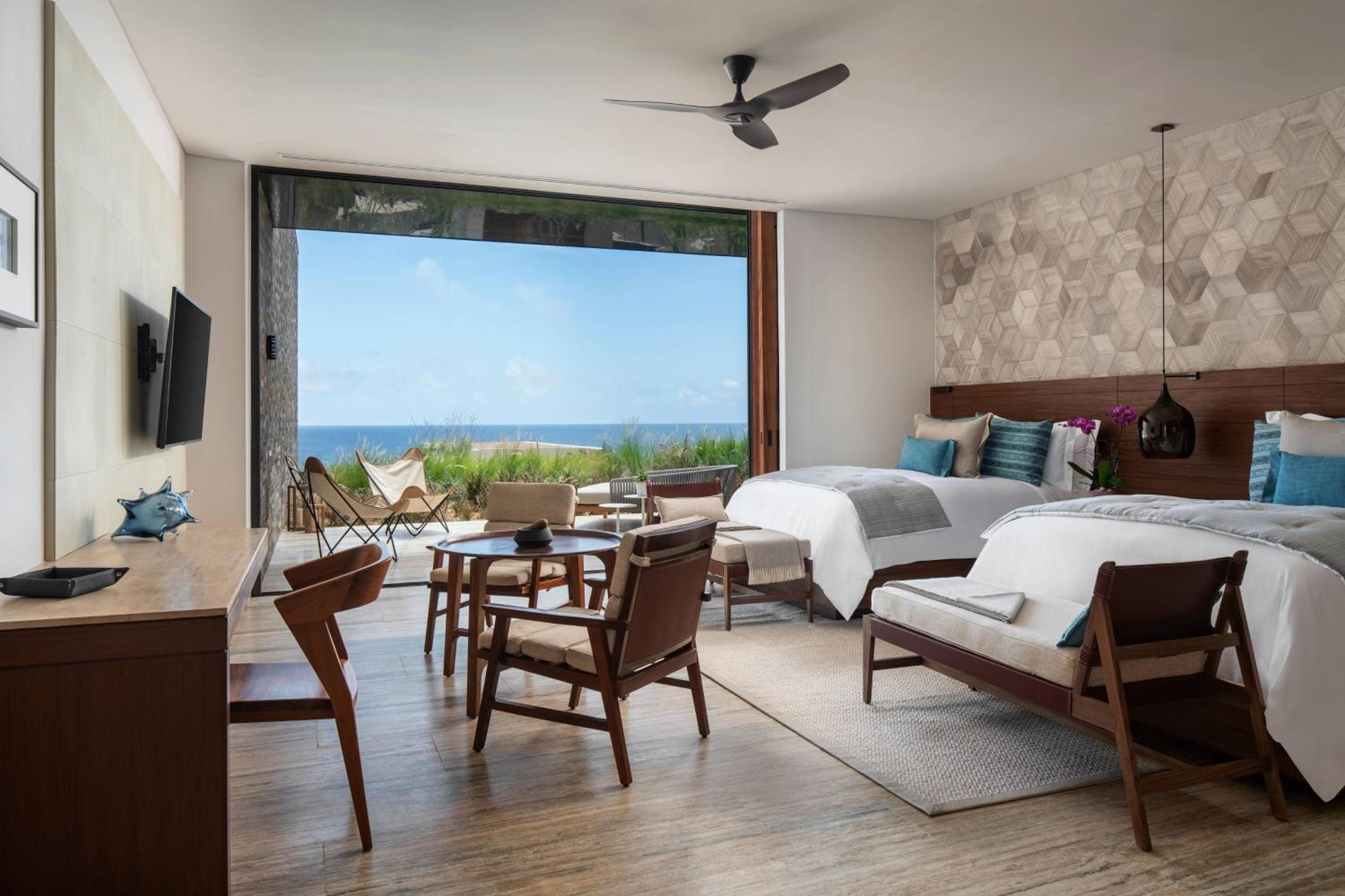 Cortes Ocean View 2 Bedroom Suite