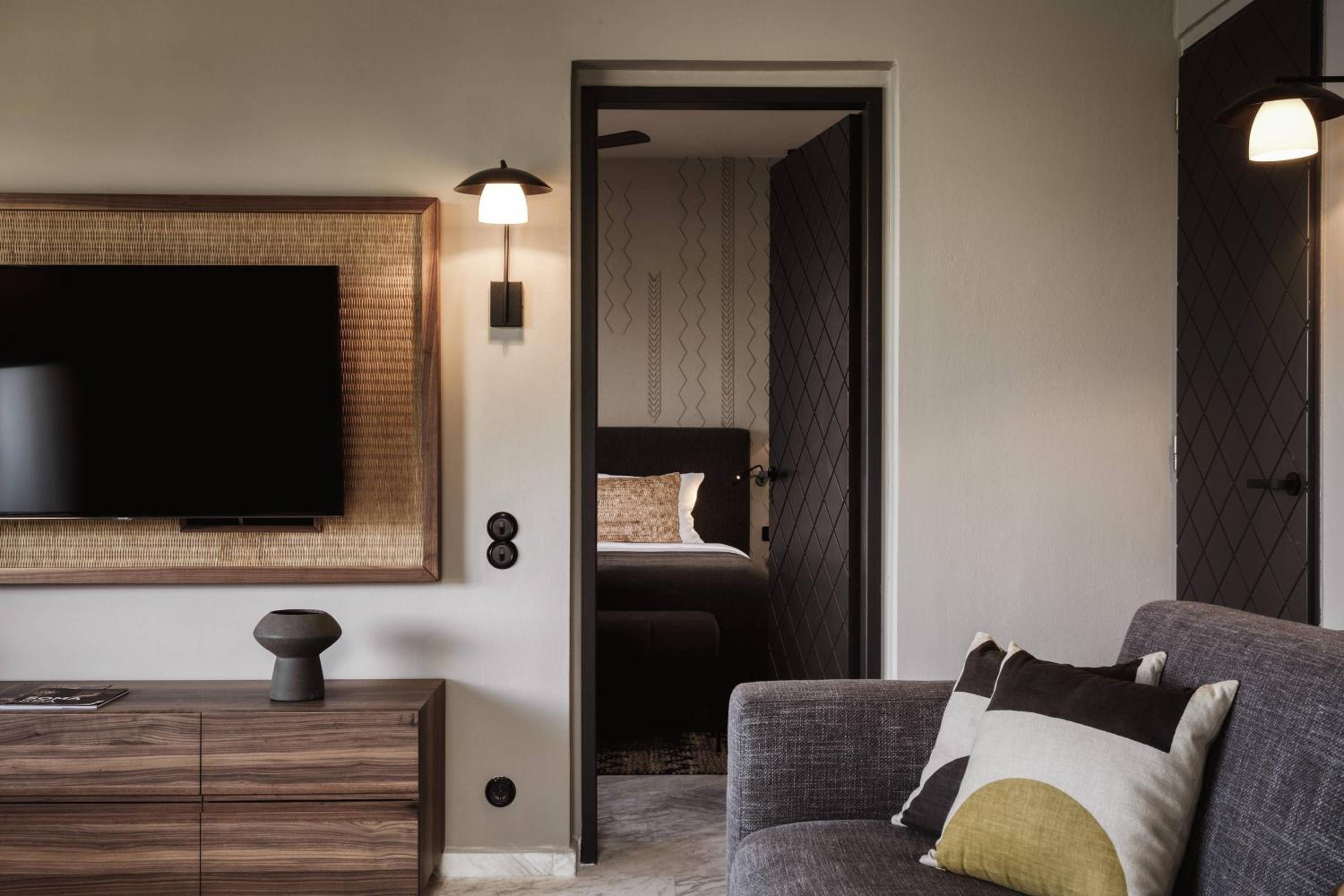 Family Suite with Garden View