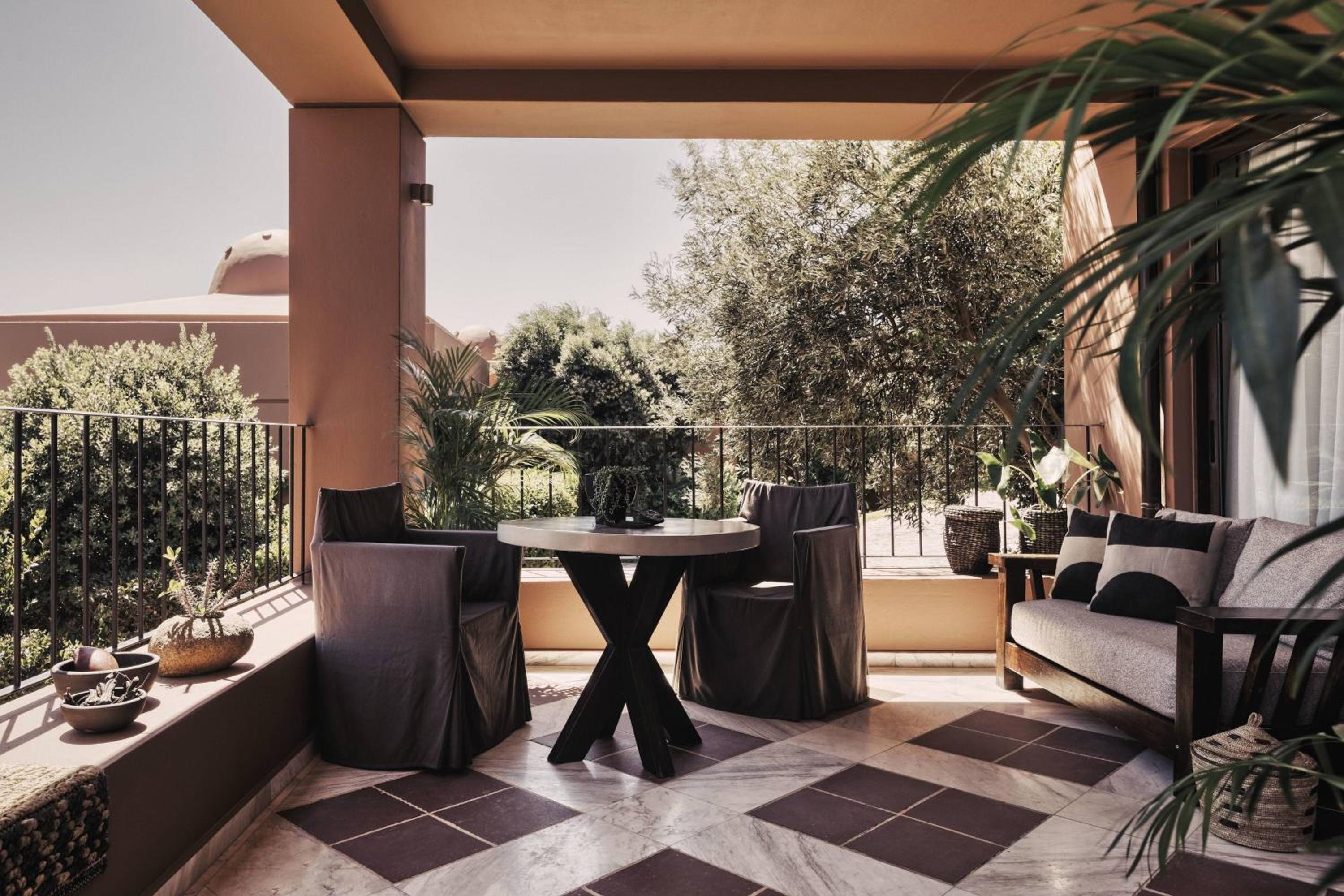Premium One-Bedroom Suite with Garden View