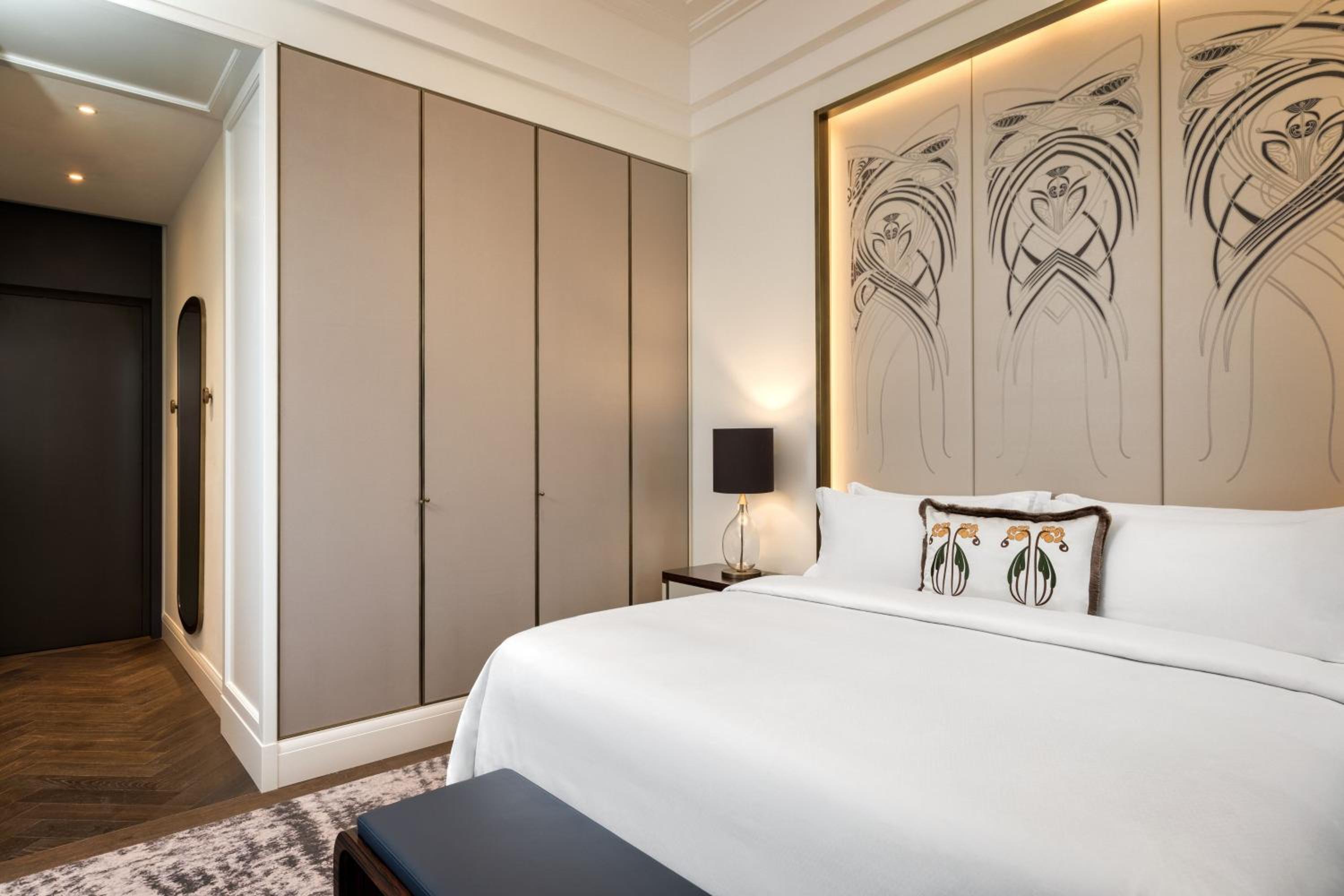 Matild King Room with City View