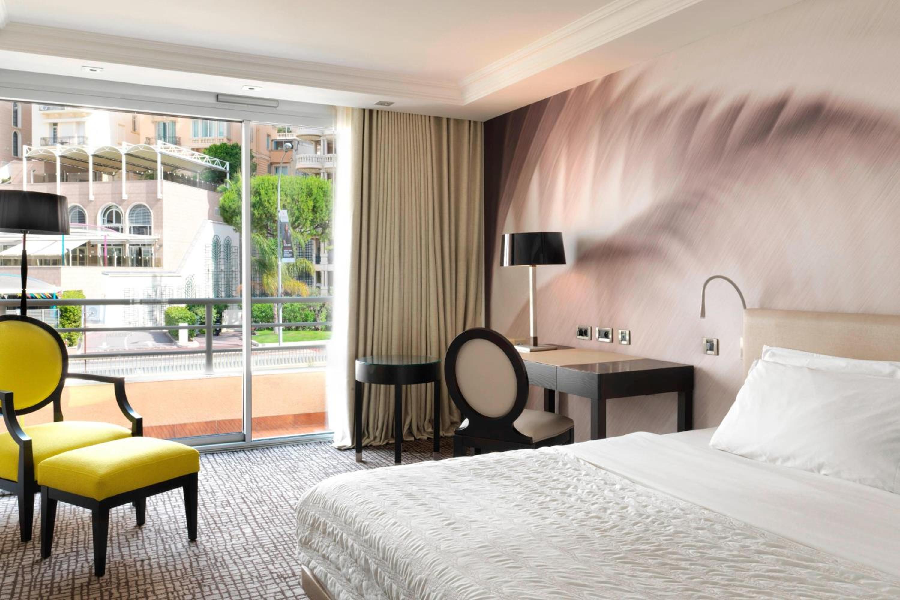 Classic, Guest room, 1 King, City view