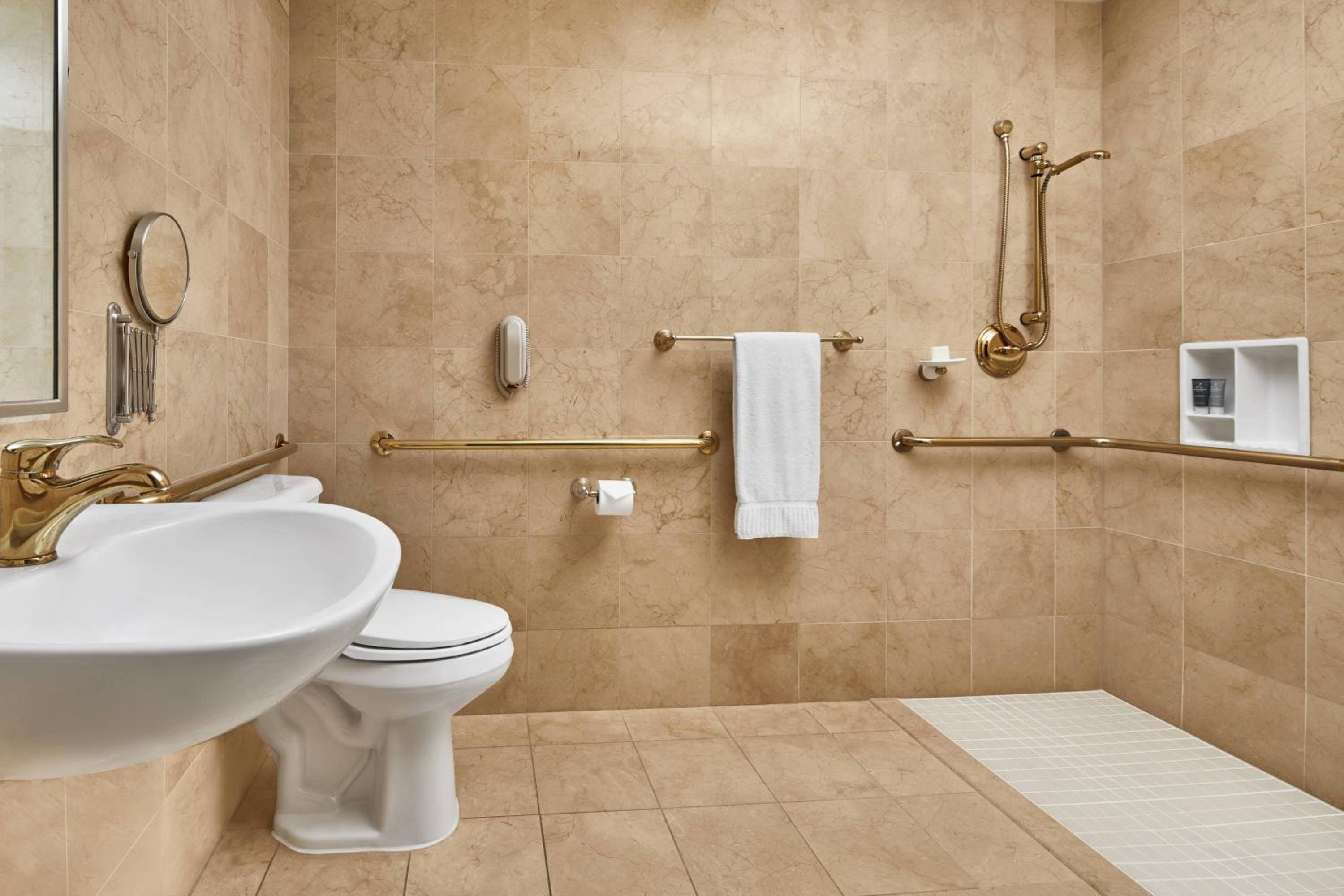 Junior Suite - Photo 2