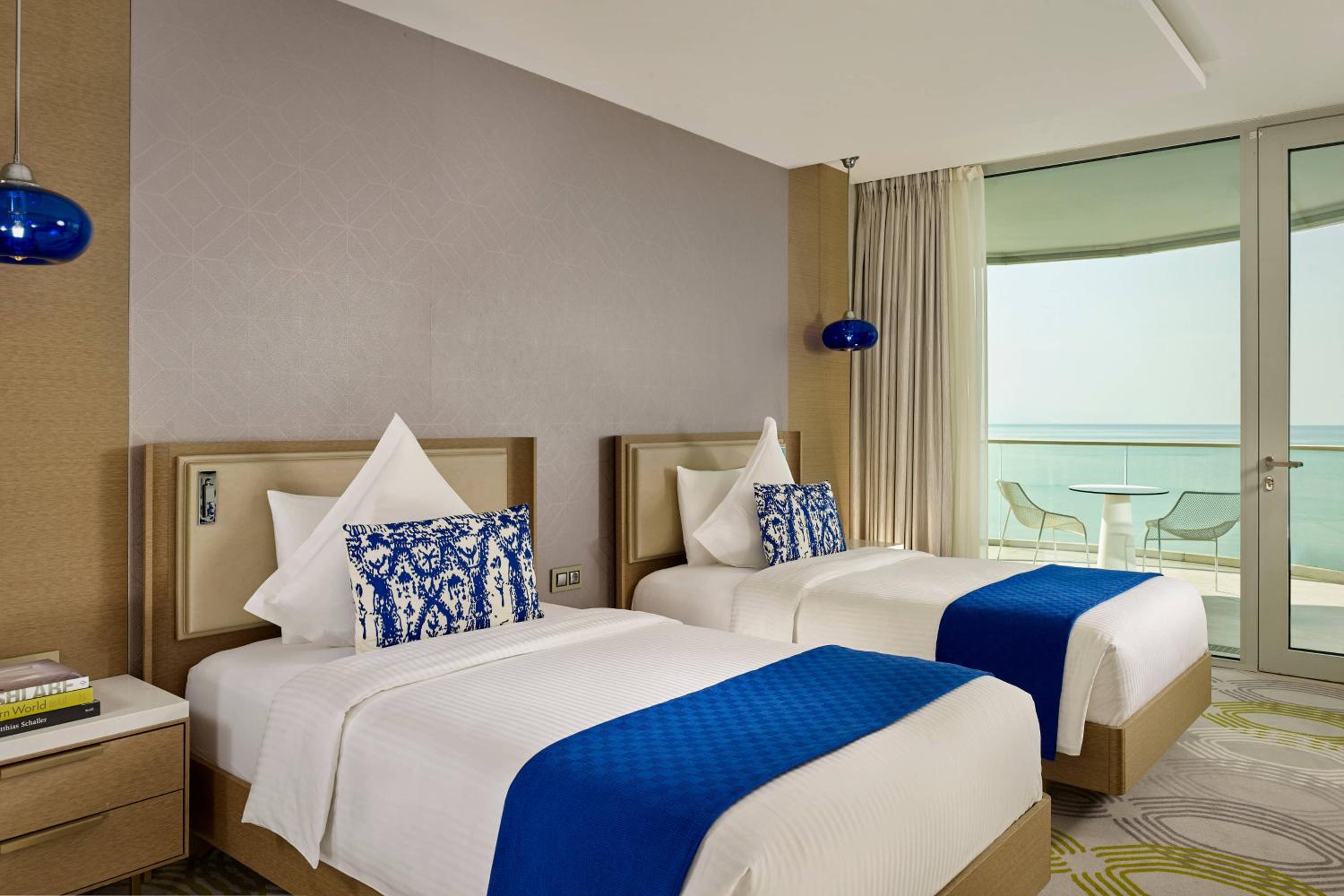 Family Suite, 2 Bedroom Suite, Sea view, Balcony photo 2