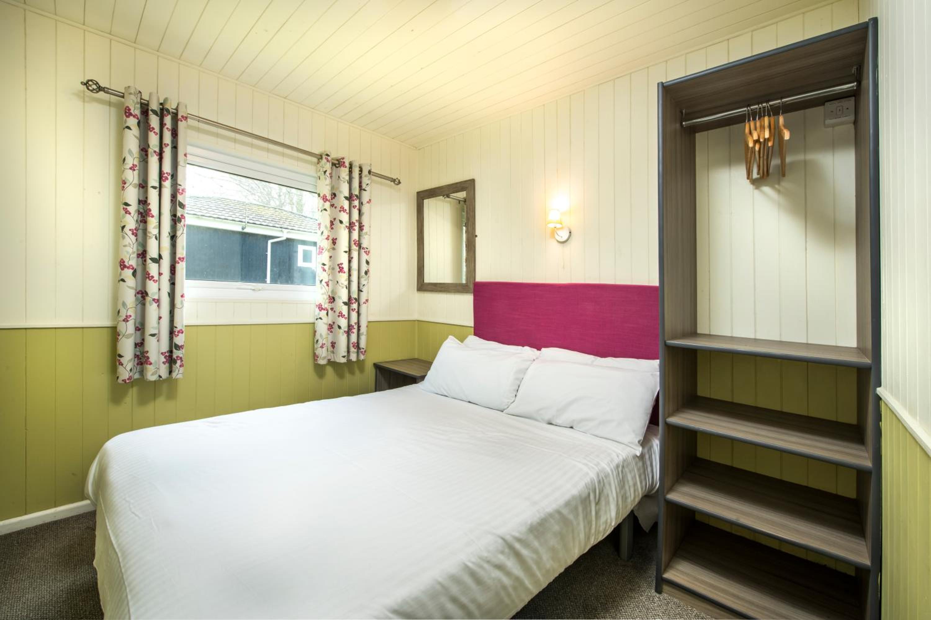 2 Bedroom Bronze Chalet photo 1