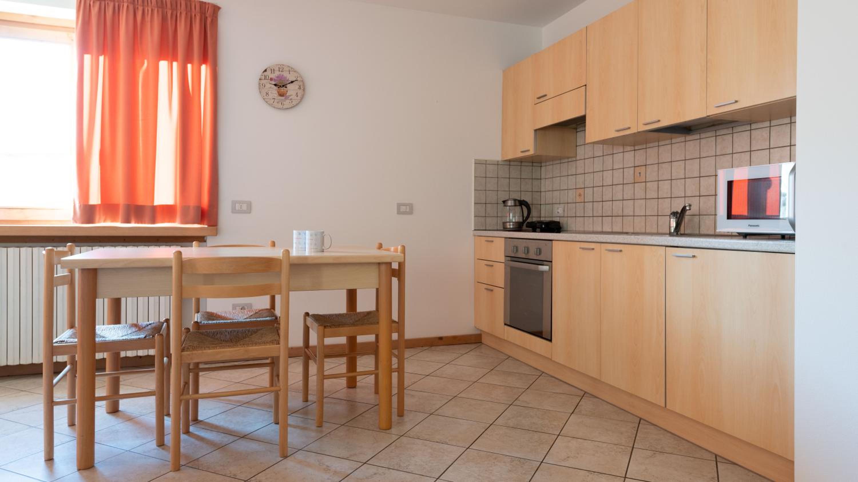 Apartment photo 3