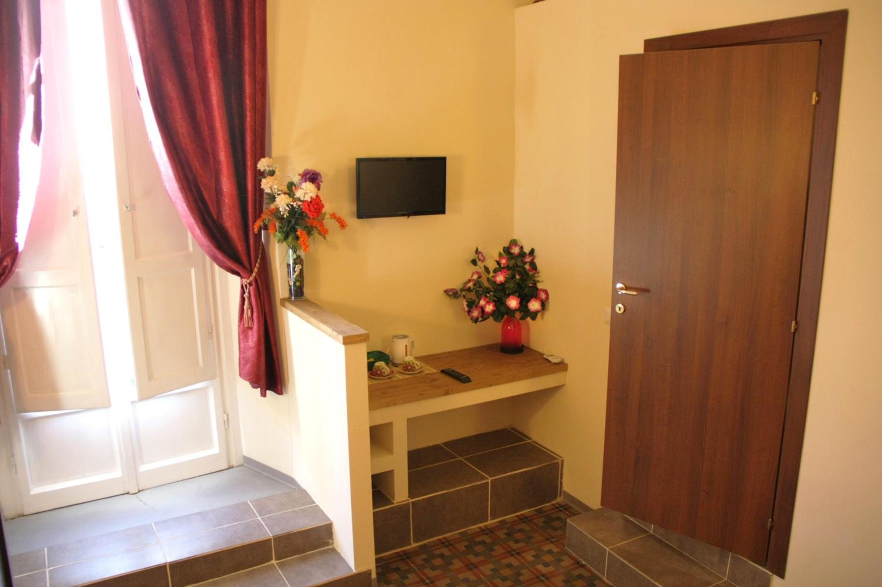 Basic Double Room photo 1