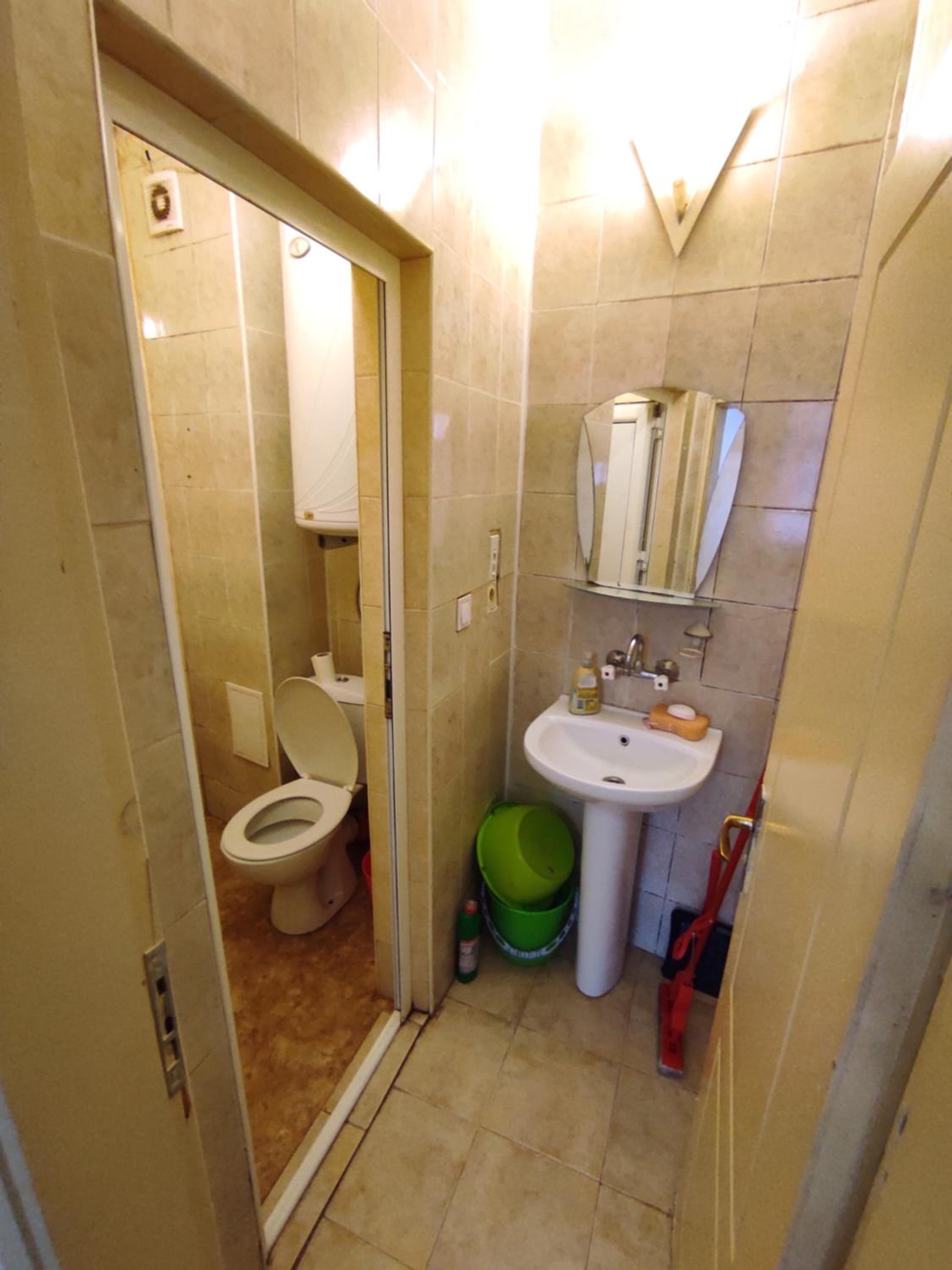 Apartment - Photo 8