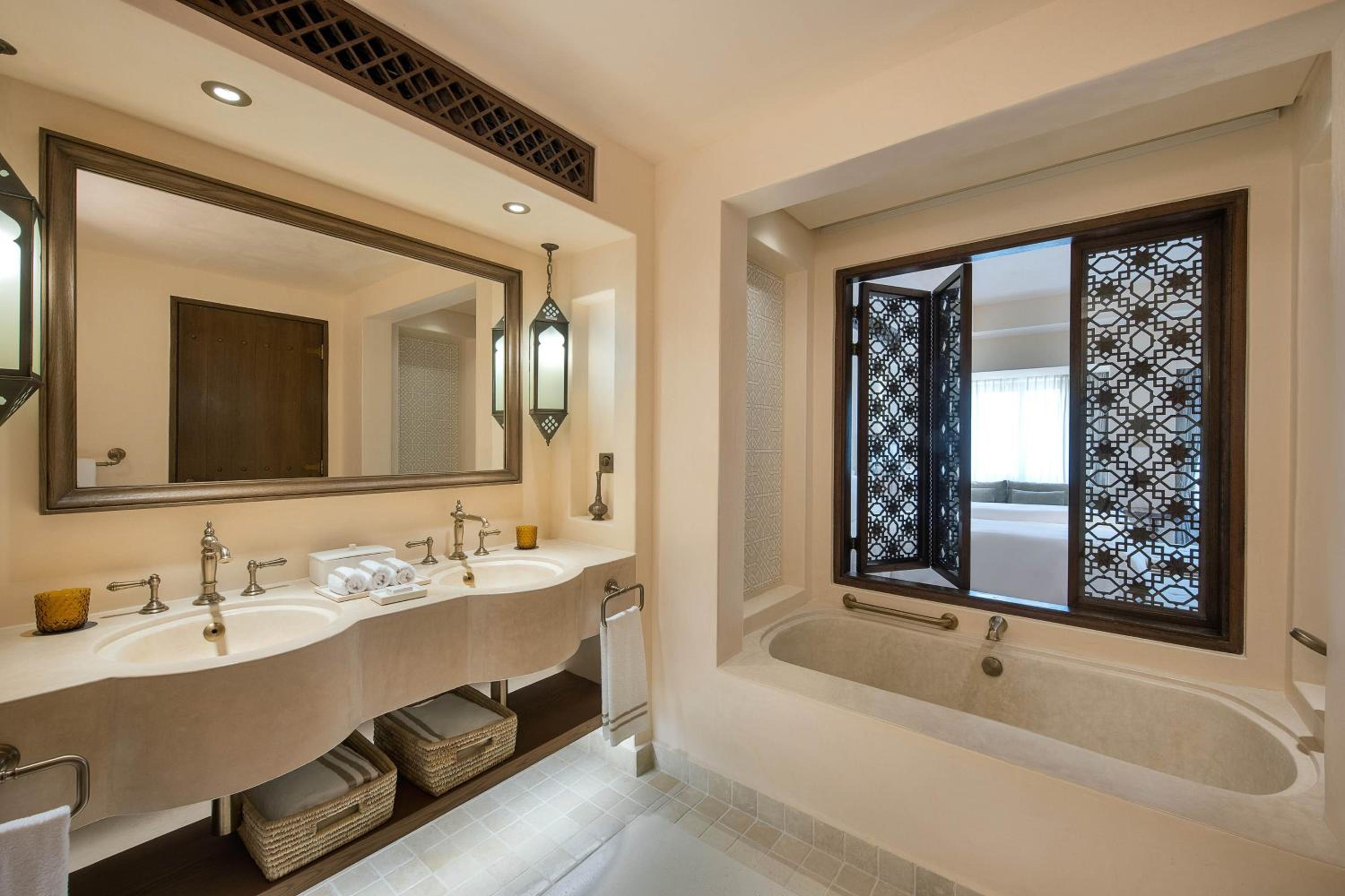 Superior, Guest room, 2 Twin/Single Bed(s), Resort view