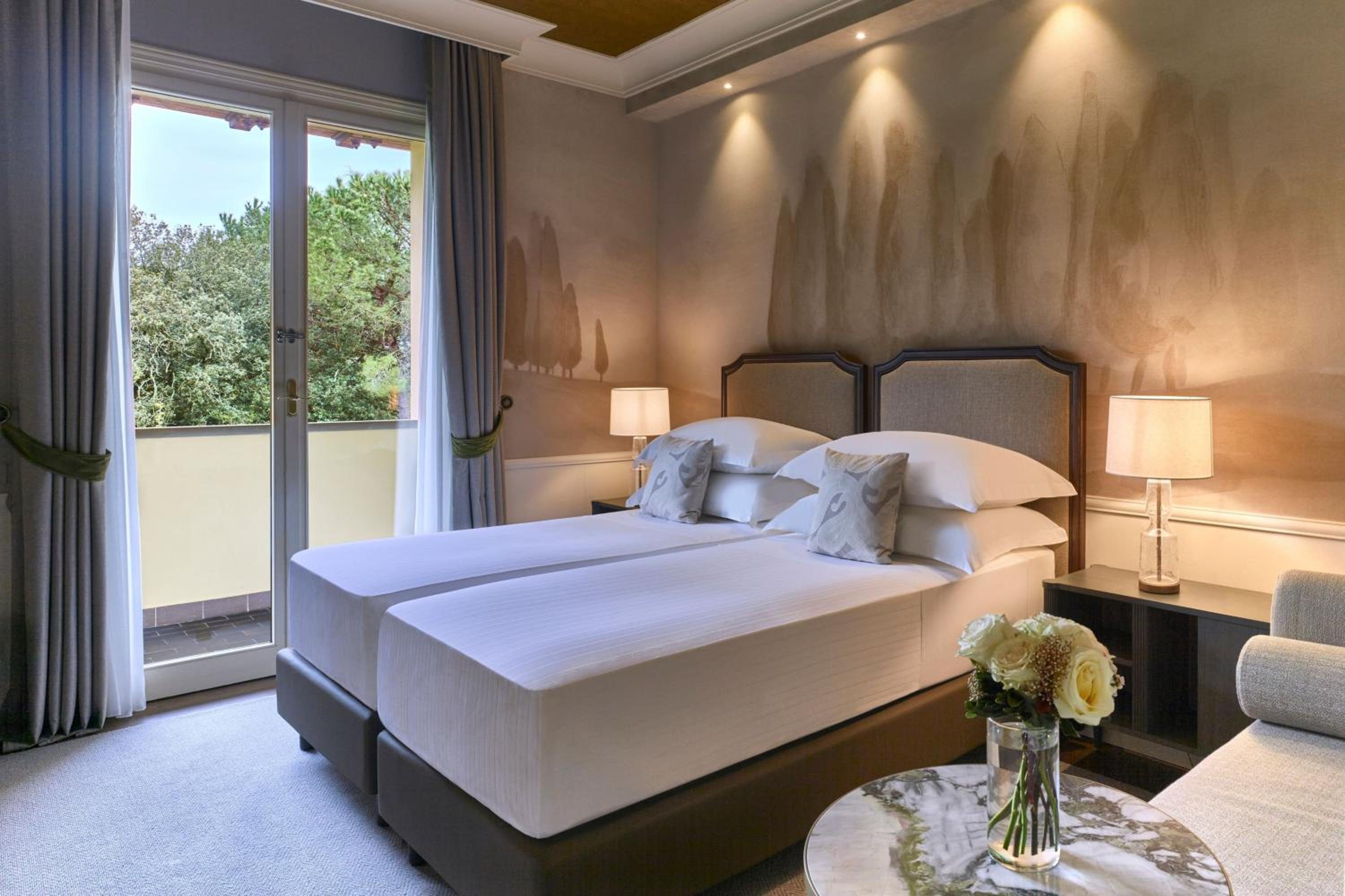 Classic Twin Room with Garden View