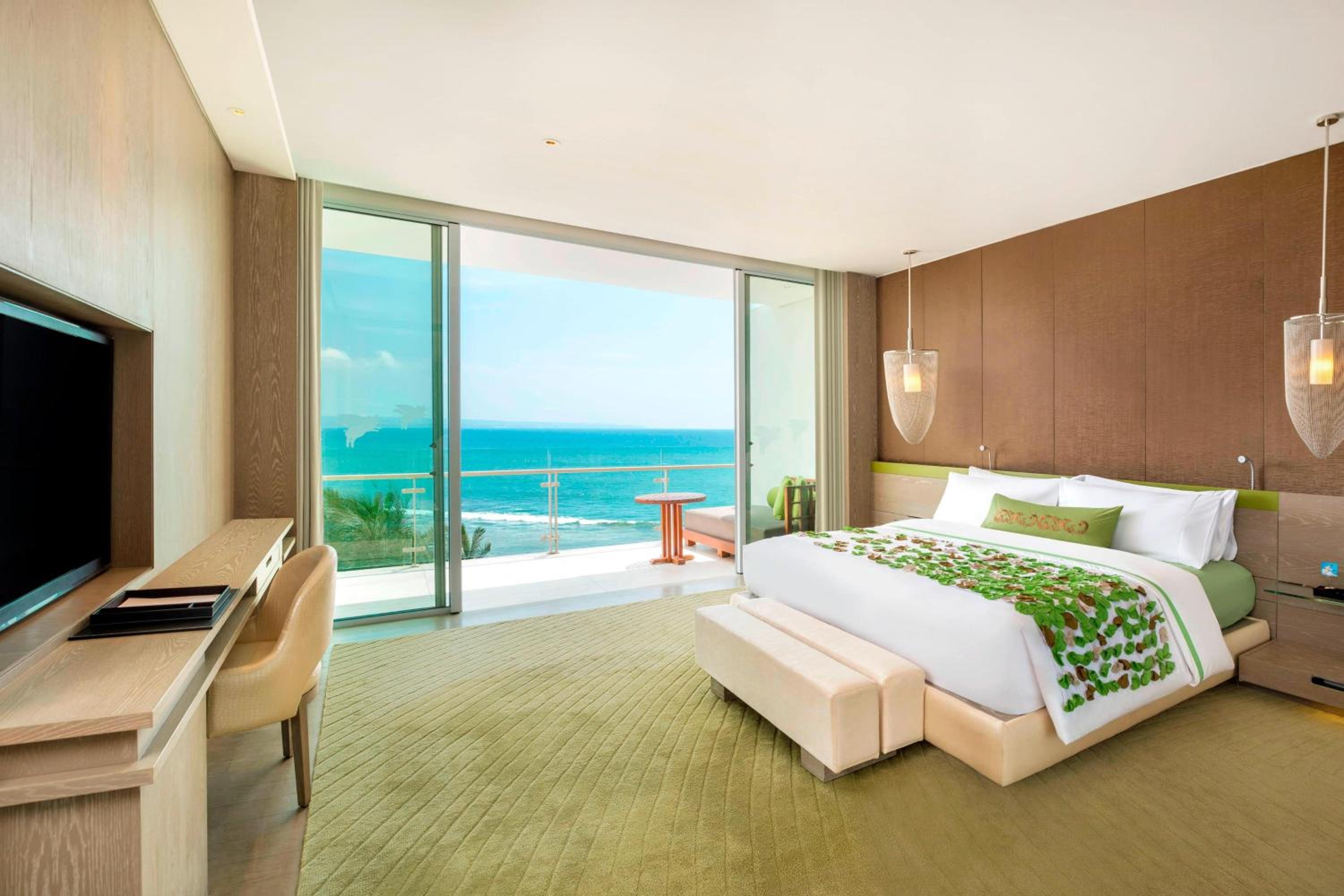 Escape Suite, 1 Bedroom Suite, 1 King, Ocean view, Top floor, Balcony - Photo 3