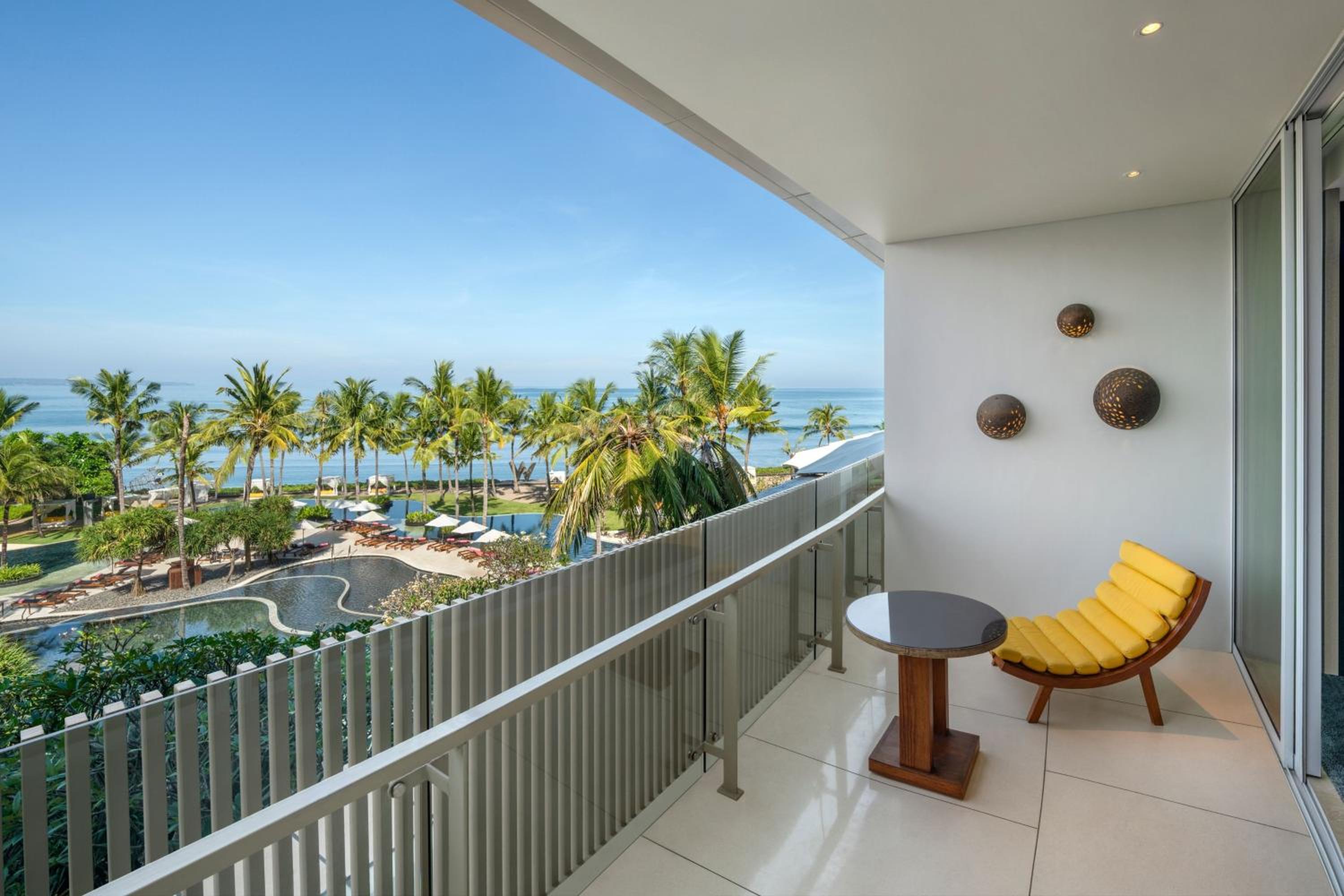 Penthouse Suite, 2 Bedroom Larger Suite, Ocean view, Balcony - Photo 2