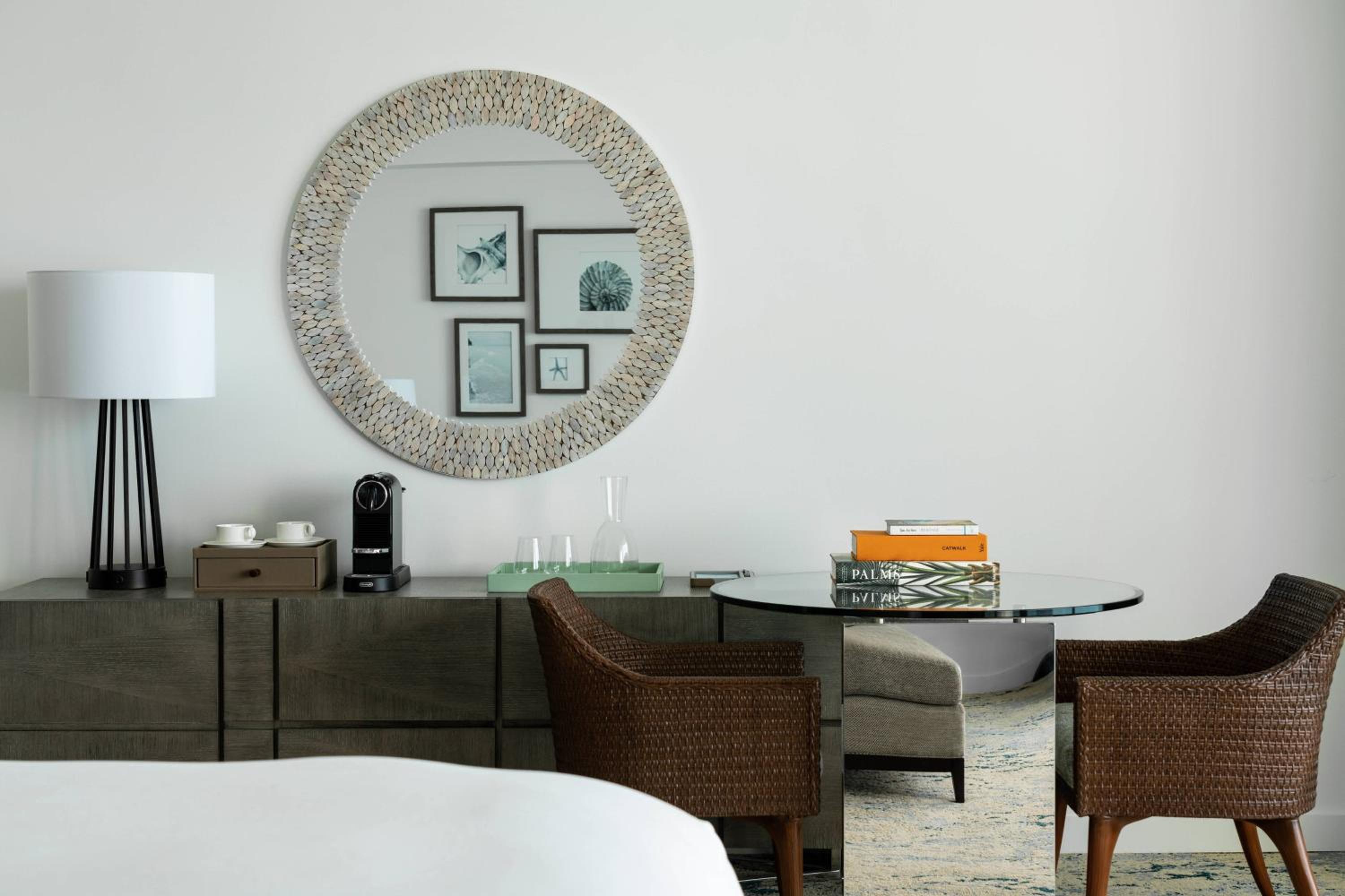 Junior Suite with 1 King, Oceanfront, Balcony - Photo 1