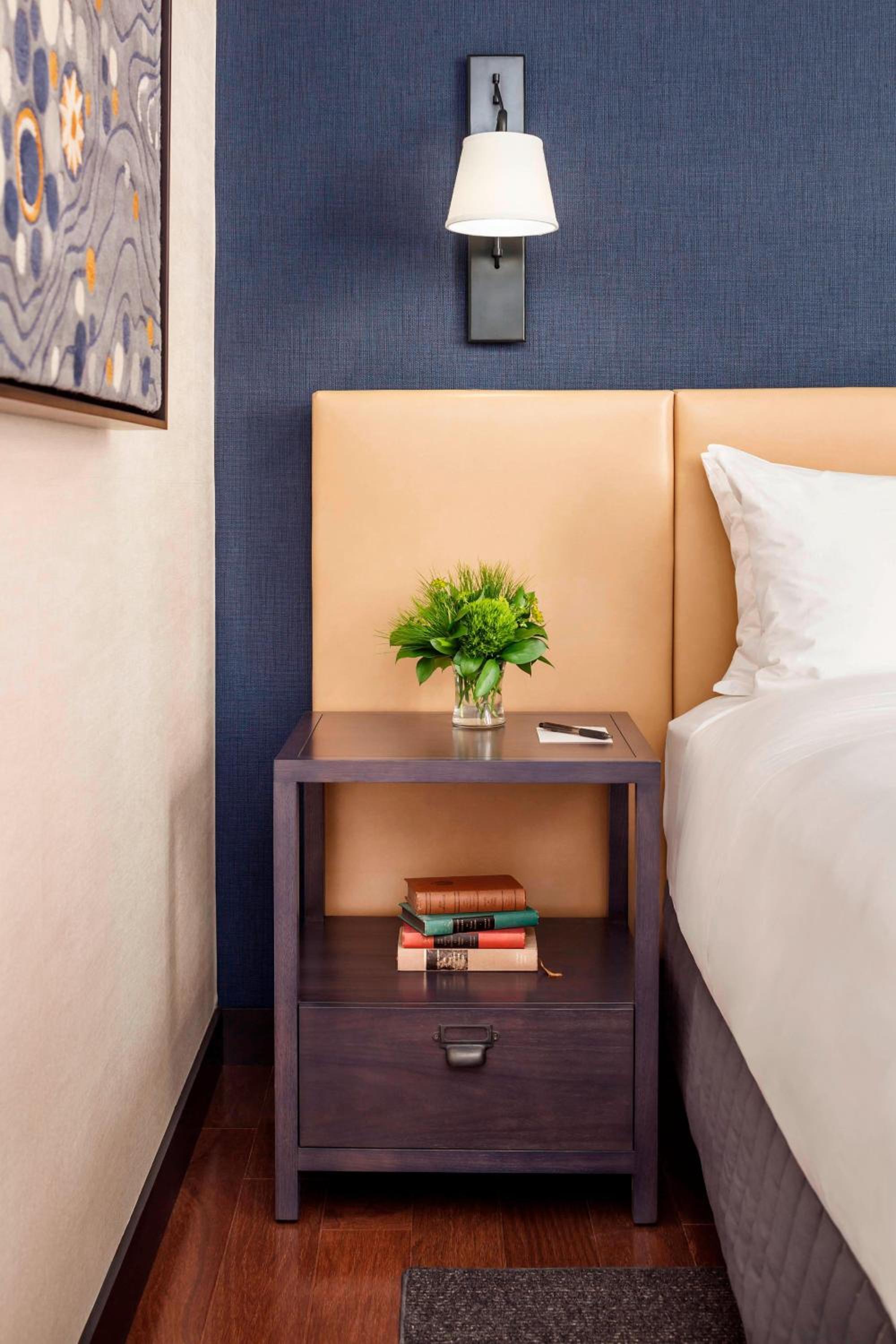 Standard Guest Room, 2 Double Beds - Photo 3