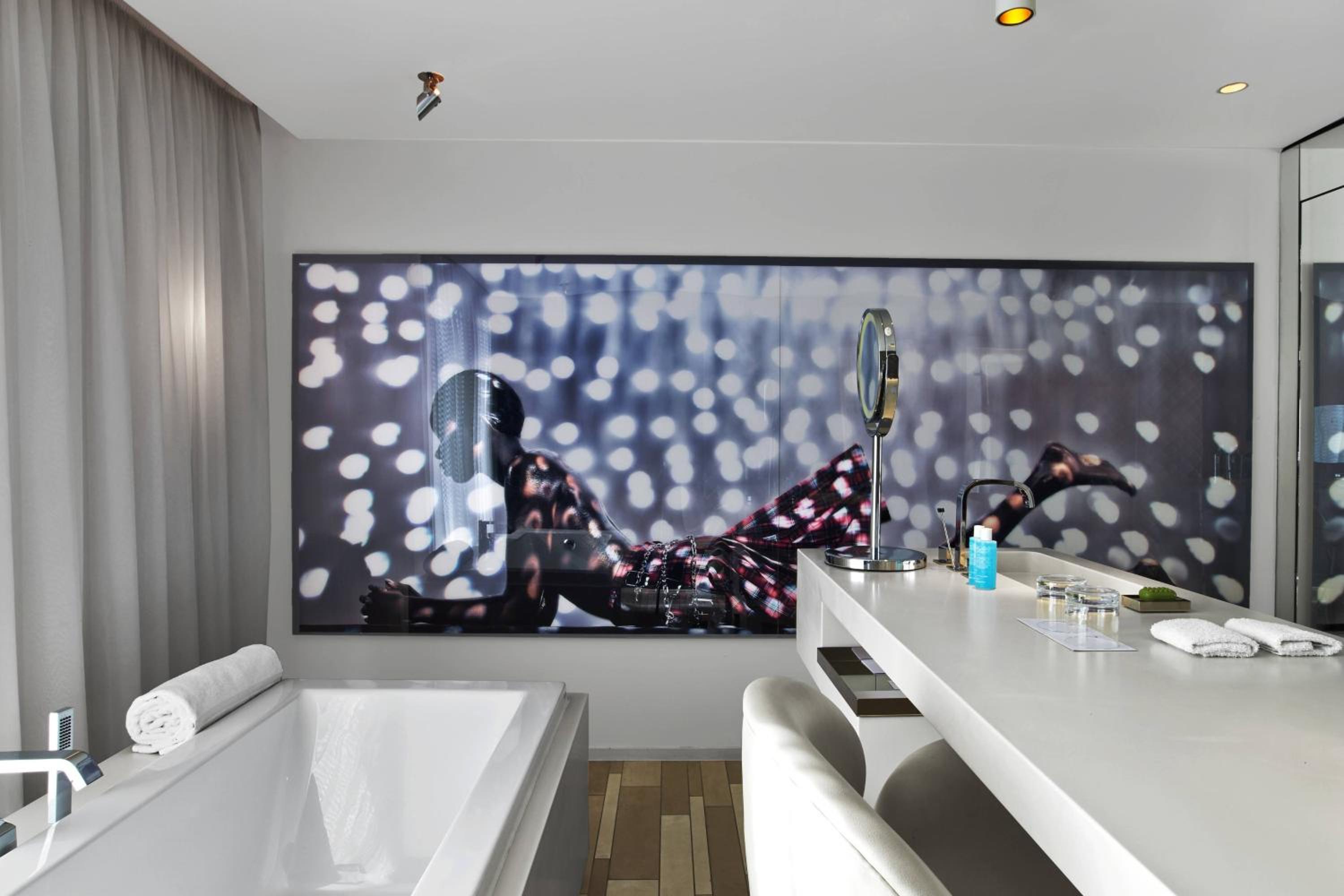 Marvelous Suite, Suite, 1 King thumbnail 5